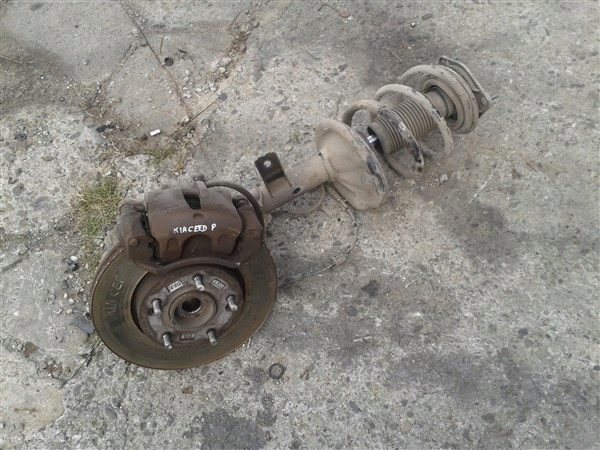 MCPERSON ПРАВИЙ КРОСОВЕР ЗАТИСК KIA CEED І 1.4 B