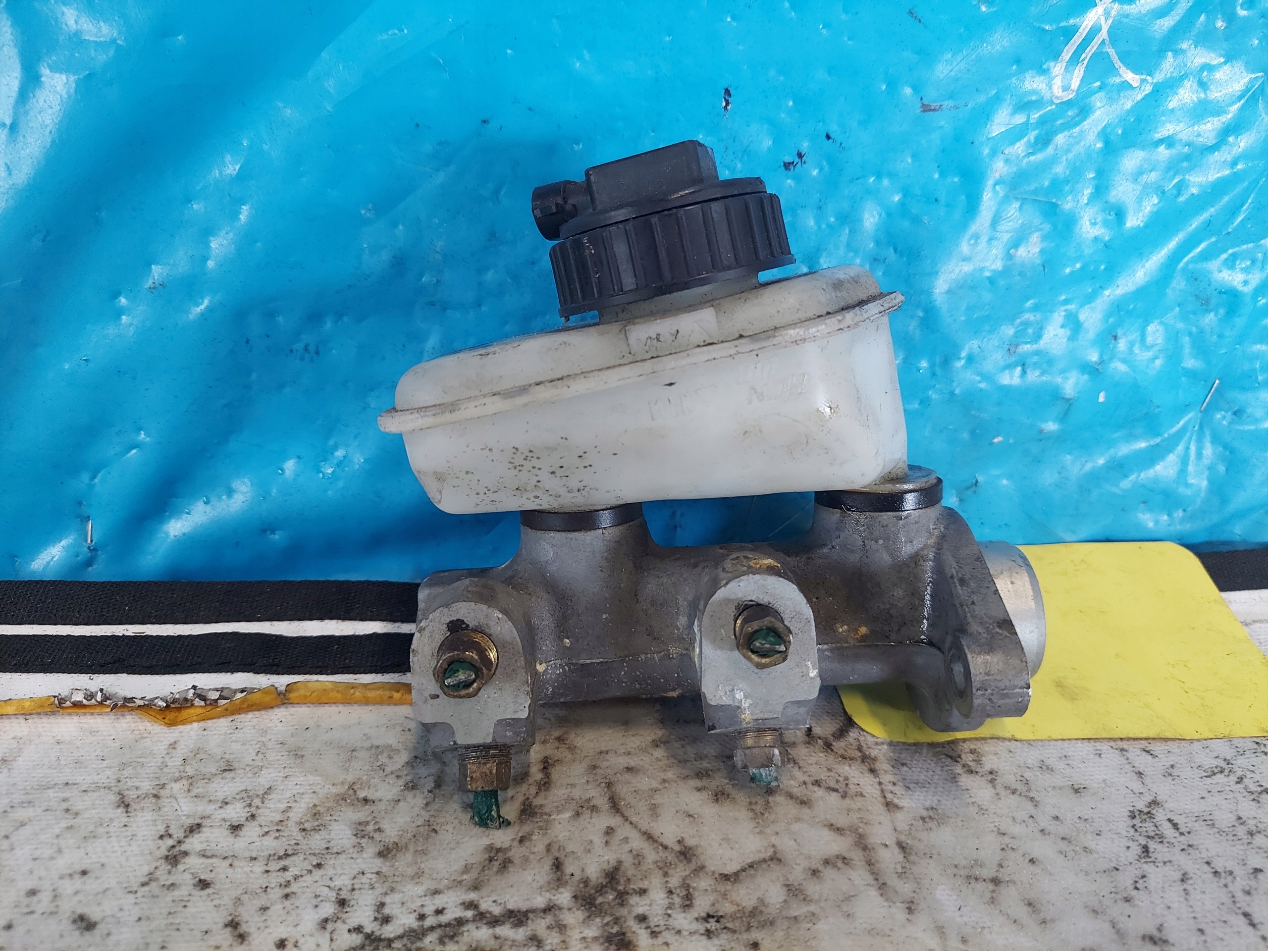 brake booster CORSA B 1.0 12V 2122