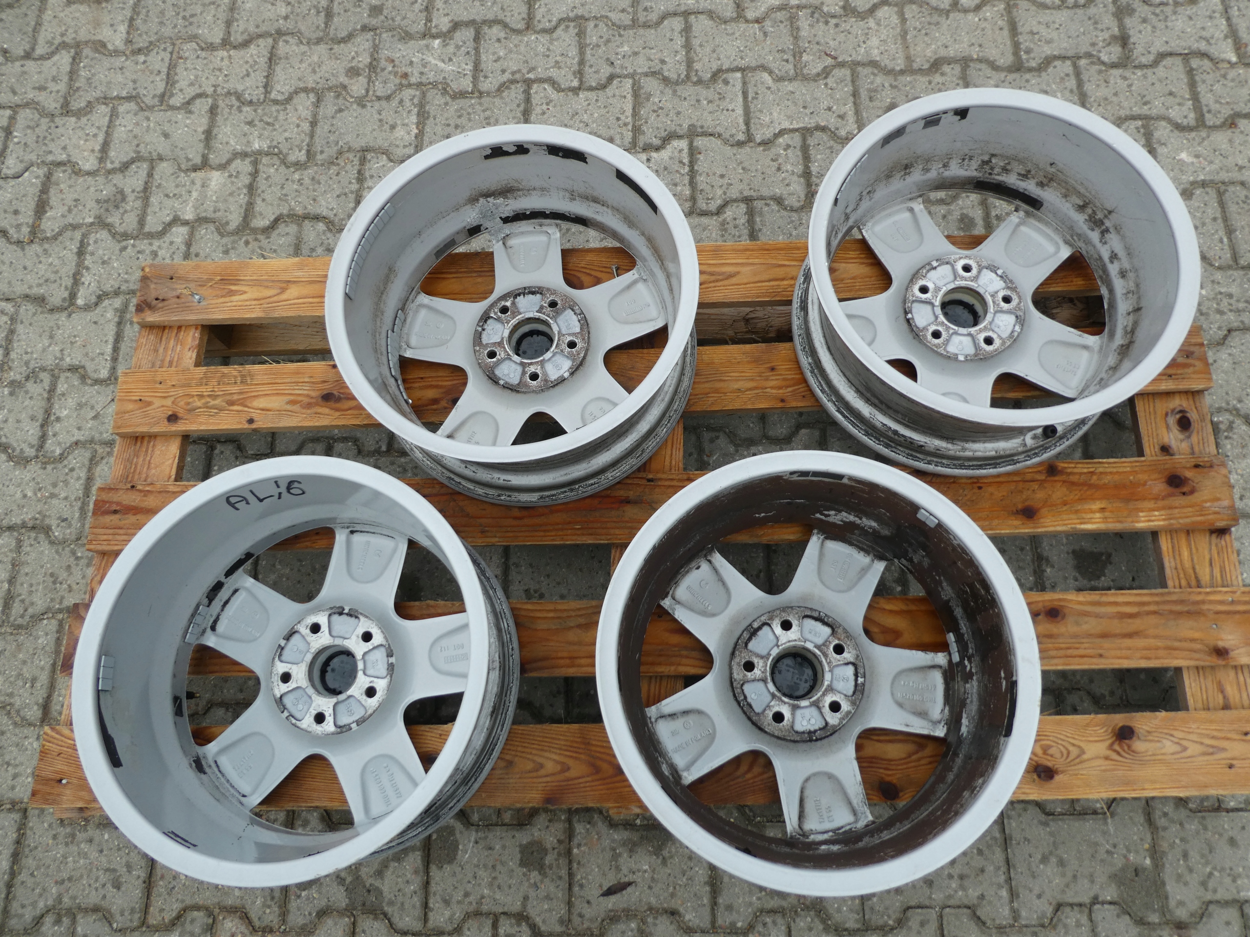 4X discs aluminium disc 7H0601025H VW T5 T6 5X120