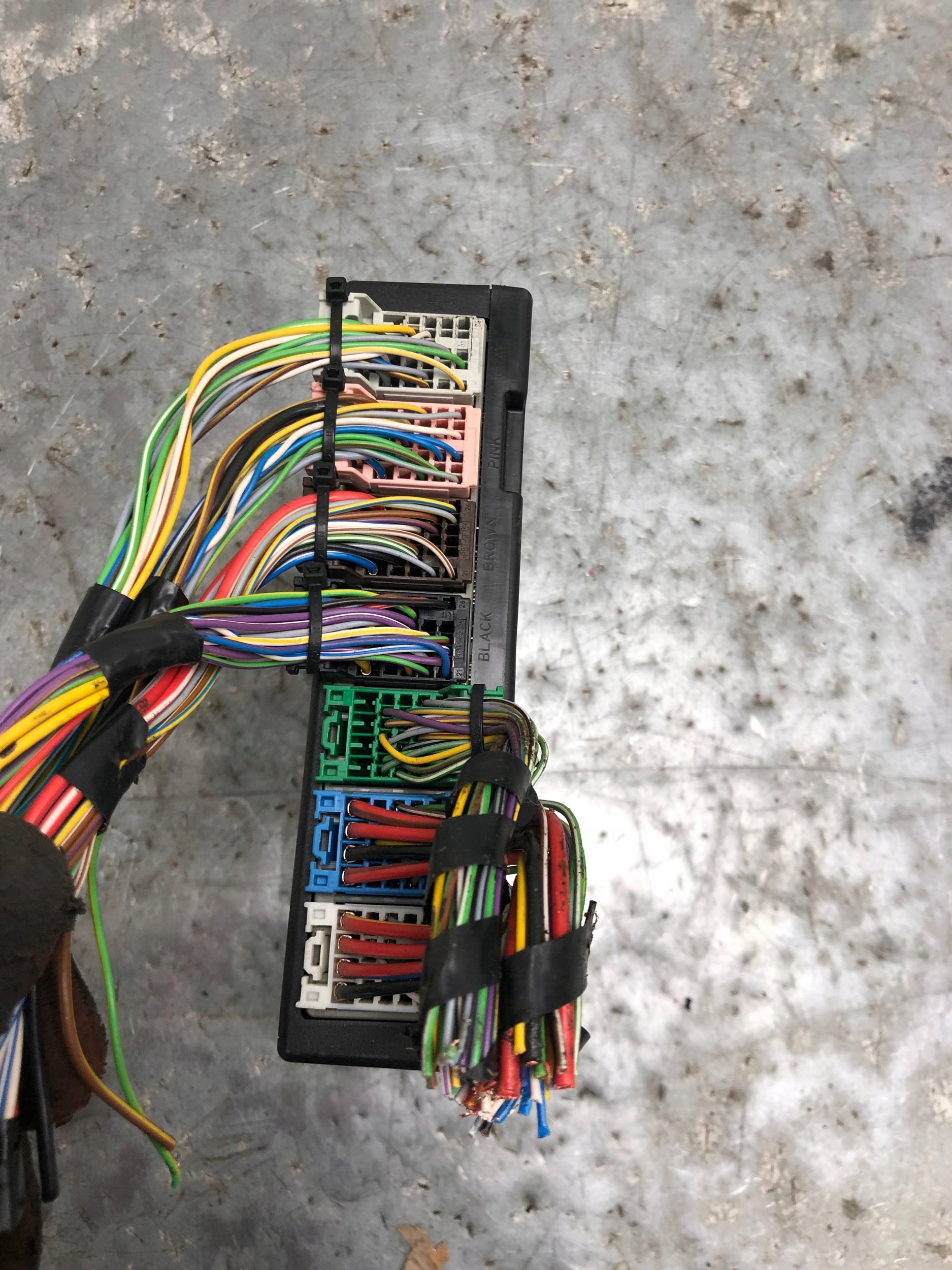 module control unit KOMFORTU OPEL ASTRA J 13591610