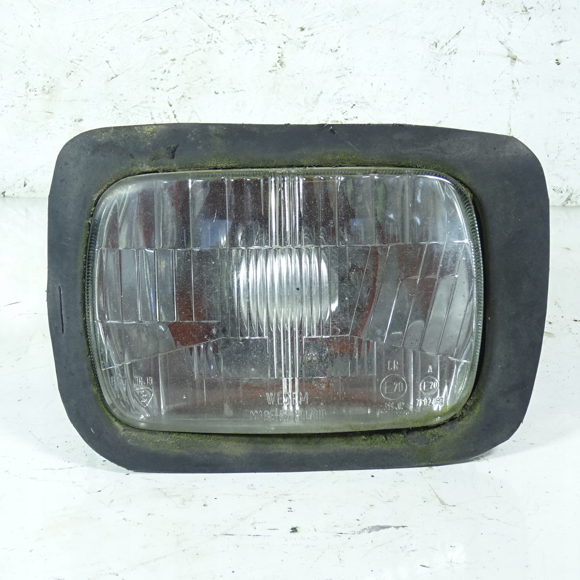 FIAT 126P REFLEKTOR left