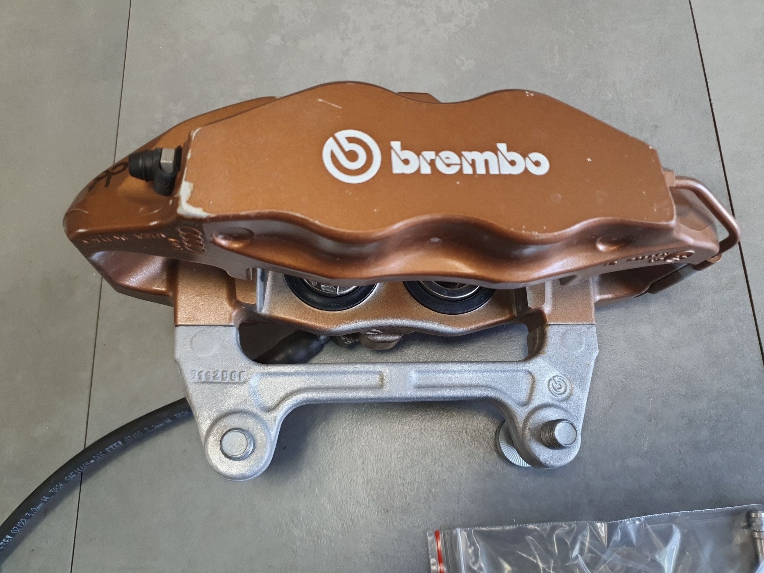 Cupra Leon IV caliper brake right front front 5FA615124D brembo