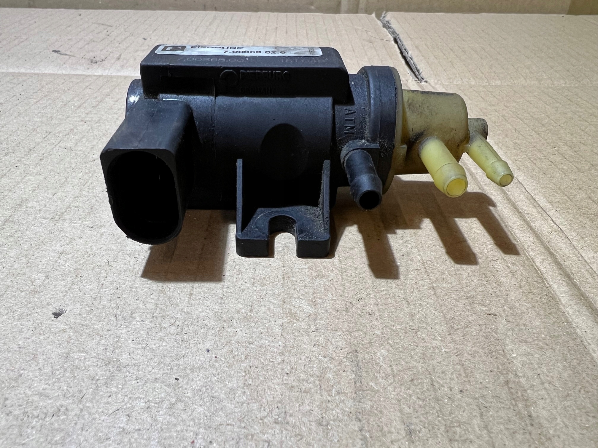 AUDI snímač podtlakové 700868020