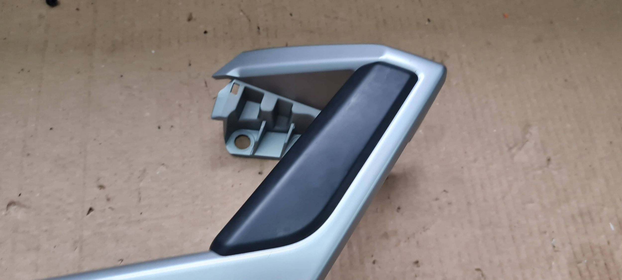 Q3 83A handle armrest door left front EU 83A867161B