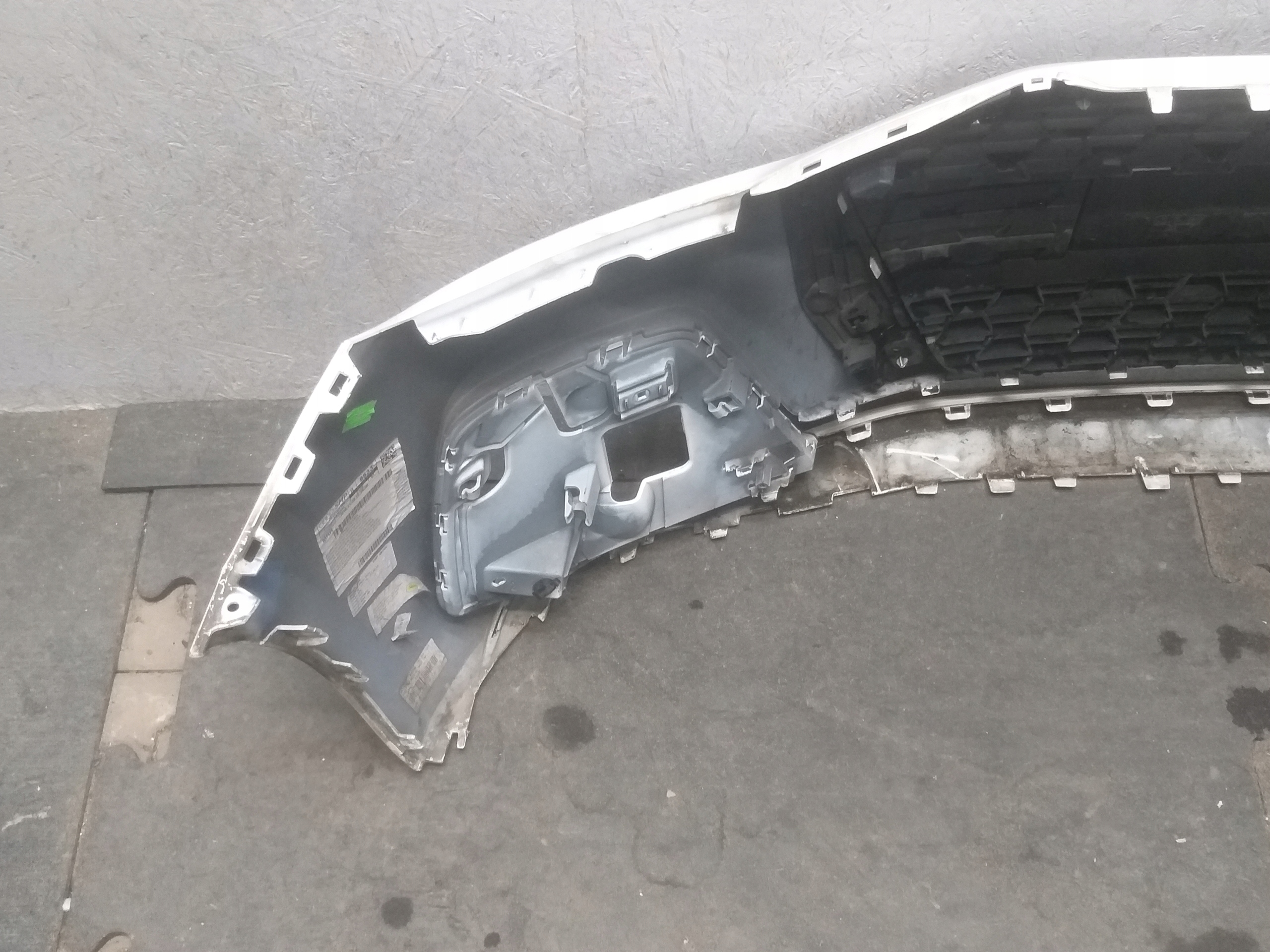 Stoßstange vorne AUDI A1 82A