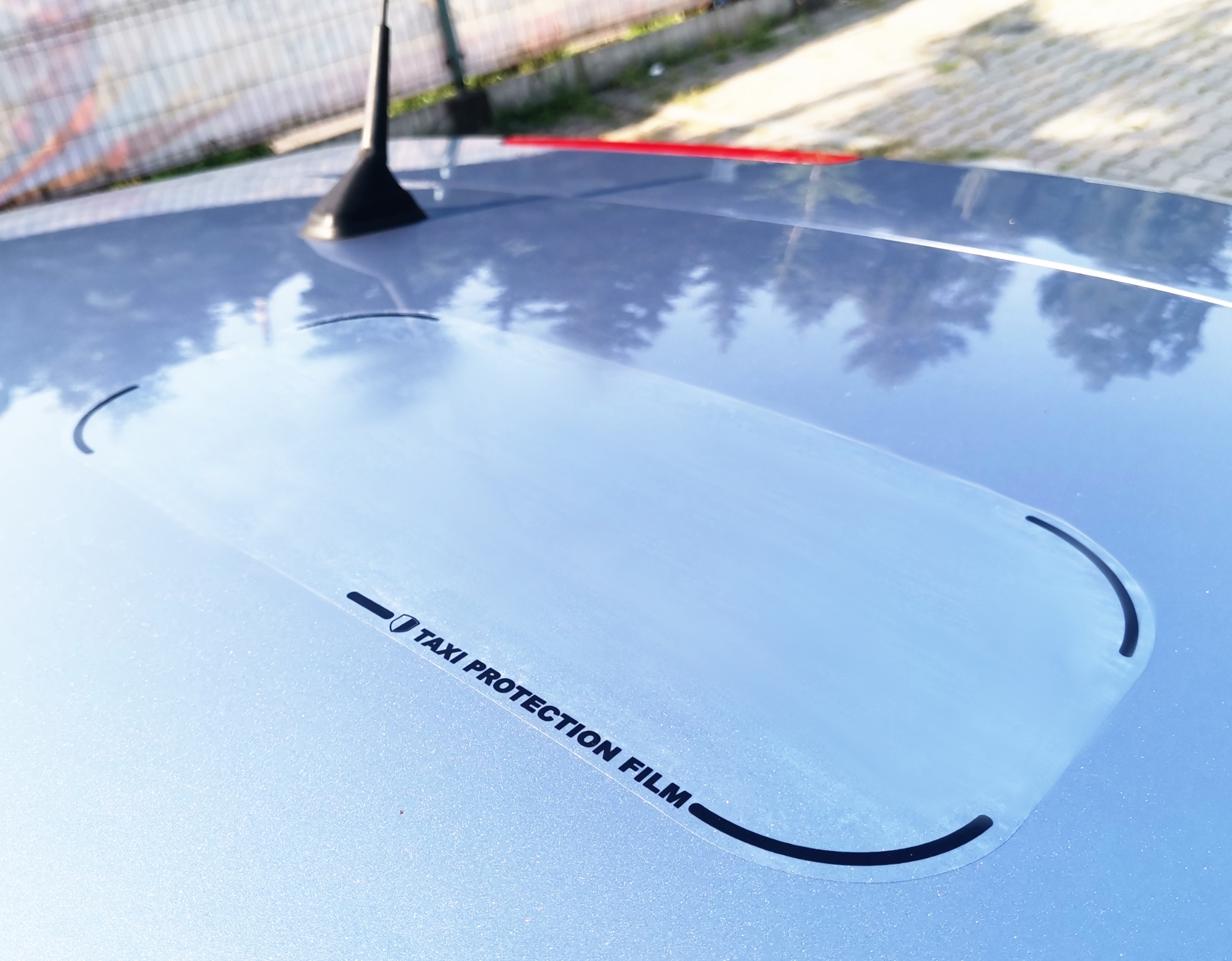 NAKLEJKA PODKŁADKA OCHRONNA POD LAMPĘ KOGUT TAXI Numer katalogowy części 001