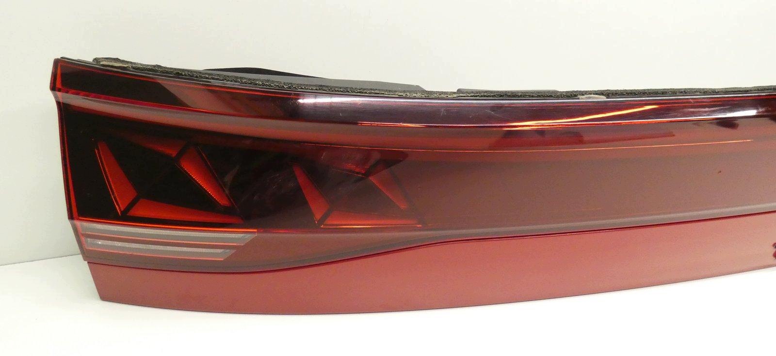VW TOUAREG LIFT 7G0945307D/E/G 2023- cap light rear LED