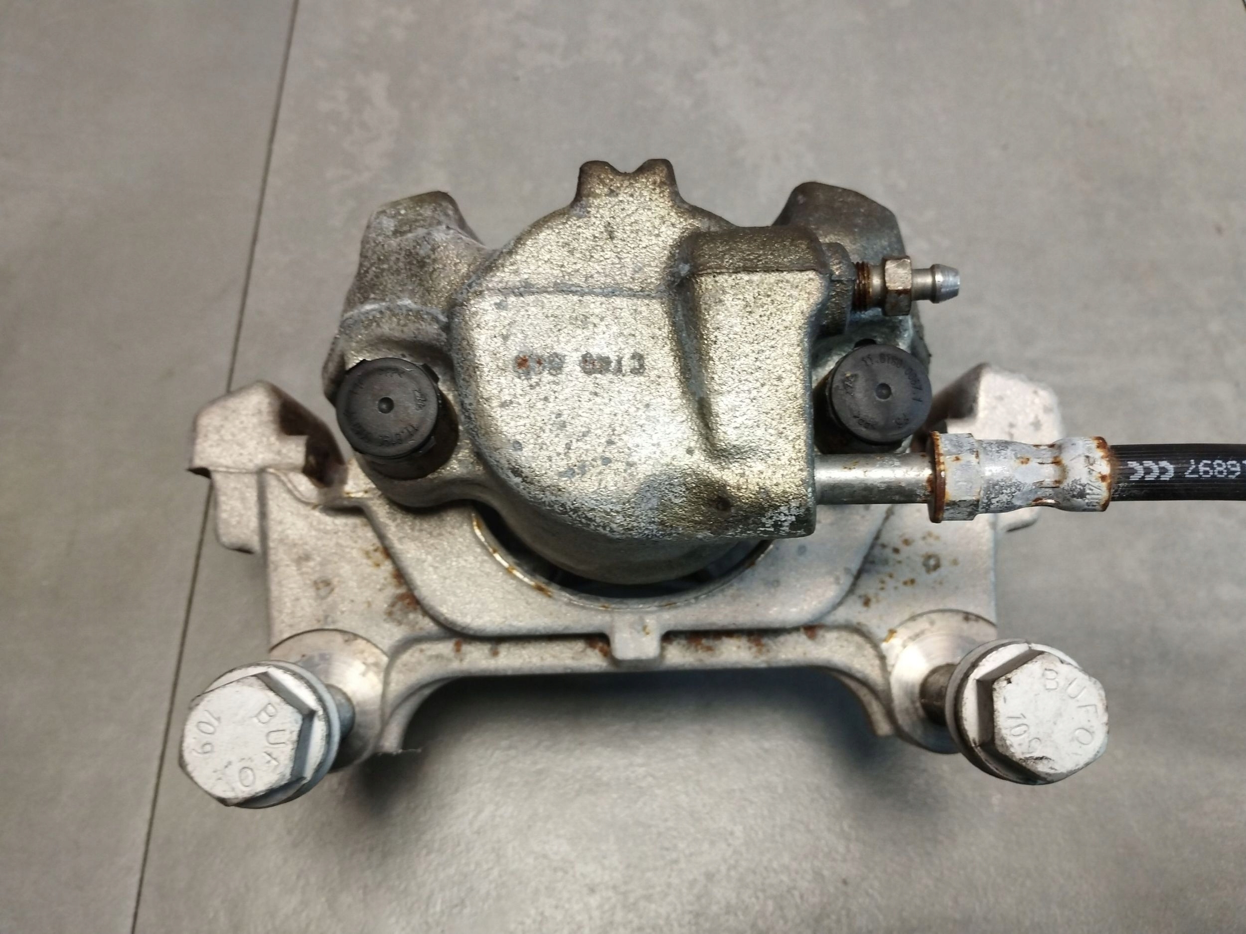 Audi A5 Sportback 8TA caliper brake left front