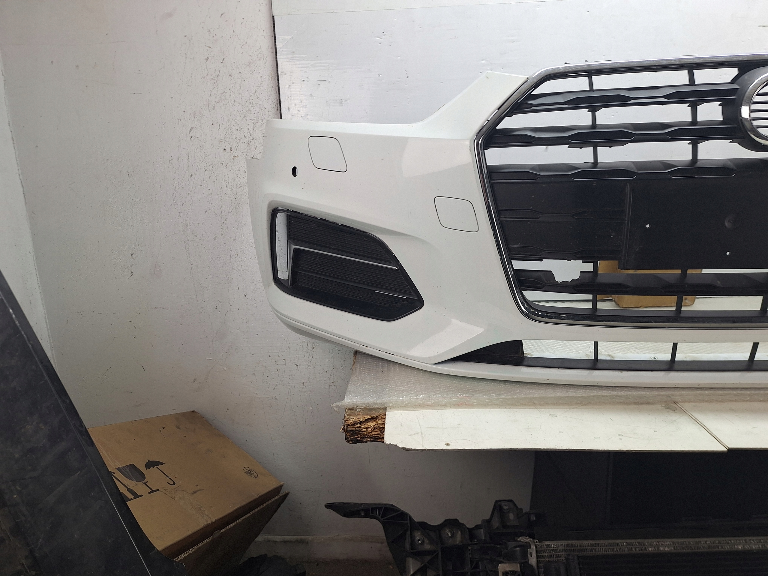 ZDERZAK AUDI A5 8W 8W6 B9 2017-2020 PRZED LIFTEM ORYGINAŁ OE ASO ZWYKŁY Producent części Audi OE