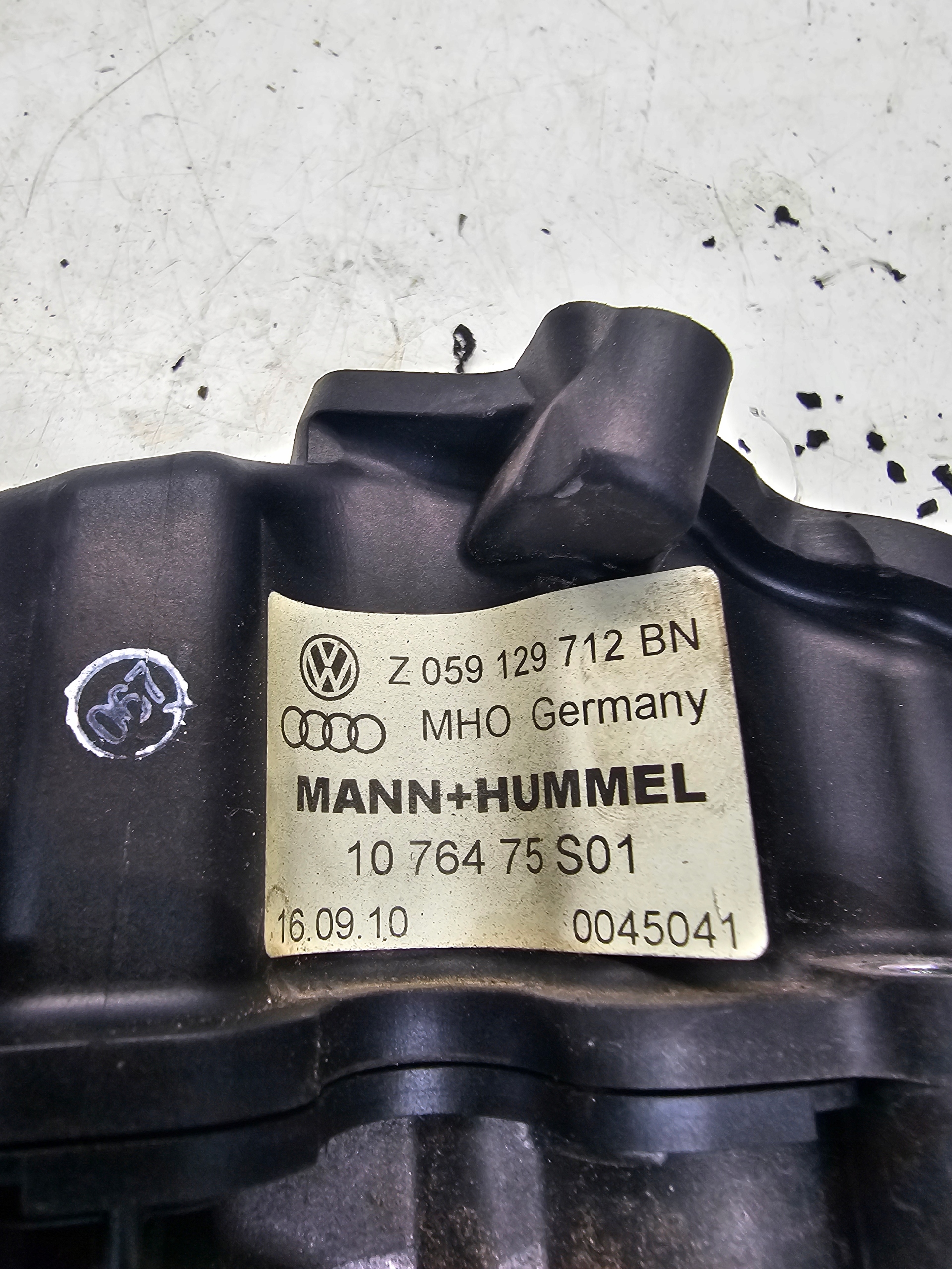 szívócsövek AUDI A4 A5 A6 2.7 TDI 059129712BN
