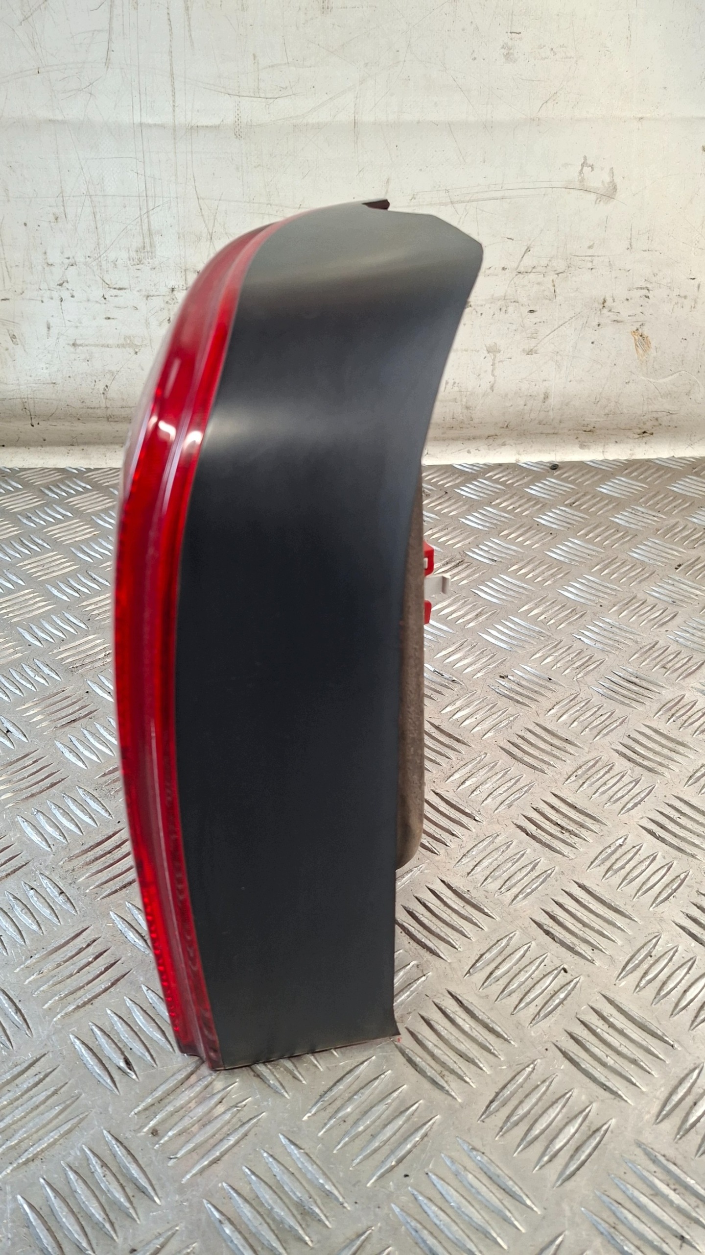 light left rear part AUDI A4 B5 KOMBI