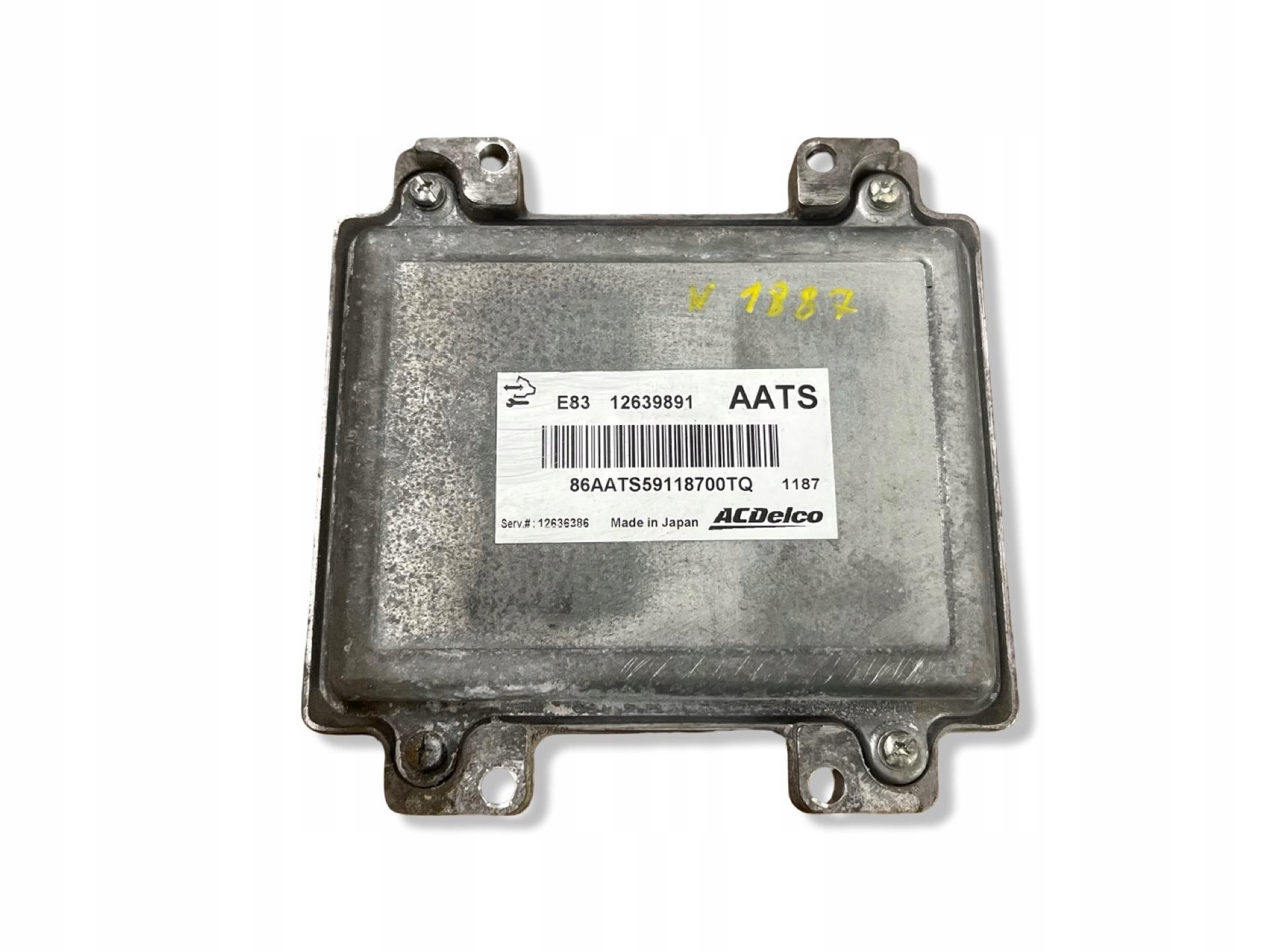 control unit of the engine Opel Astra J 2011 12639891