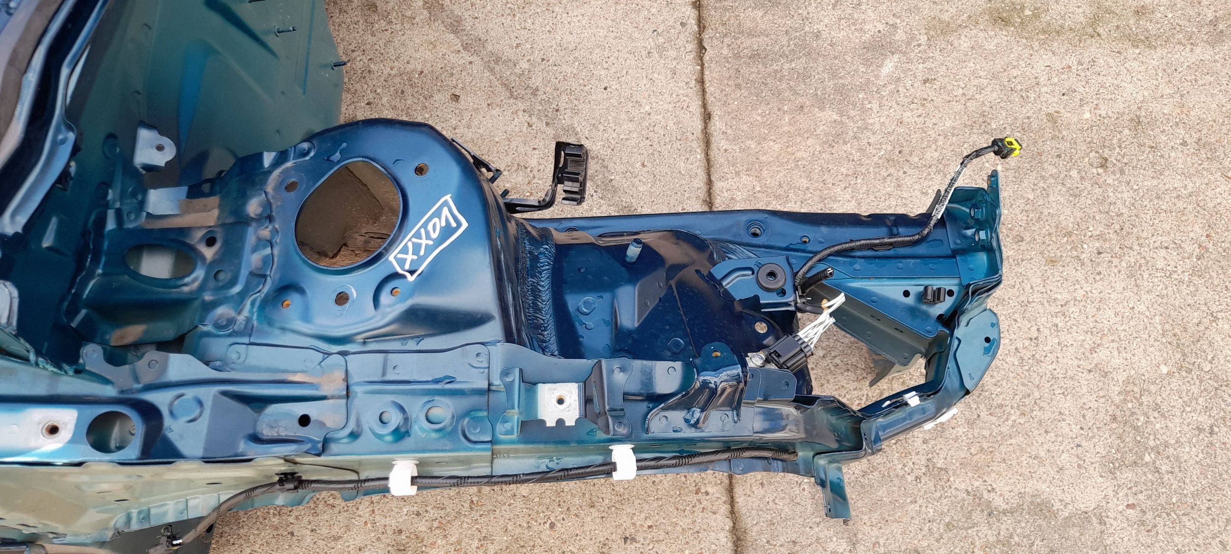 Toyota C-HR II quarter front right (XX01)
