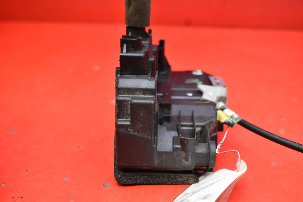 lock door right front front EU NISSAN PULSAR C13 5D HB 14-18