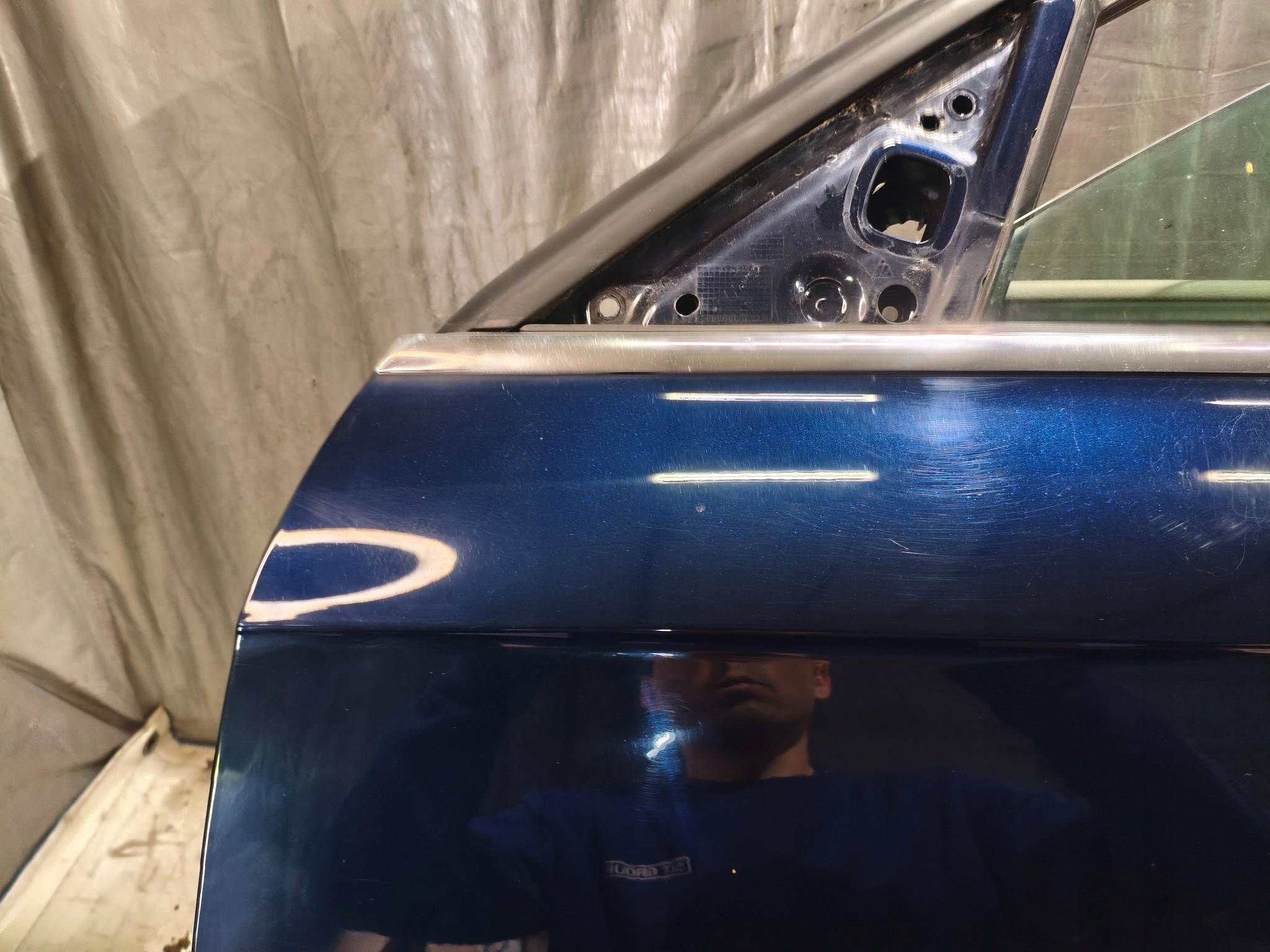 dveře levé předek AUDI A4 B8 LZ5A