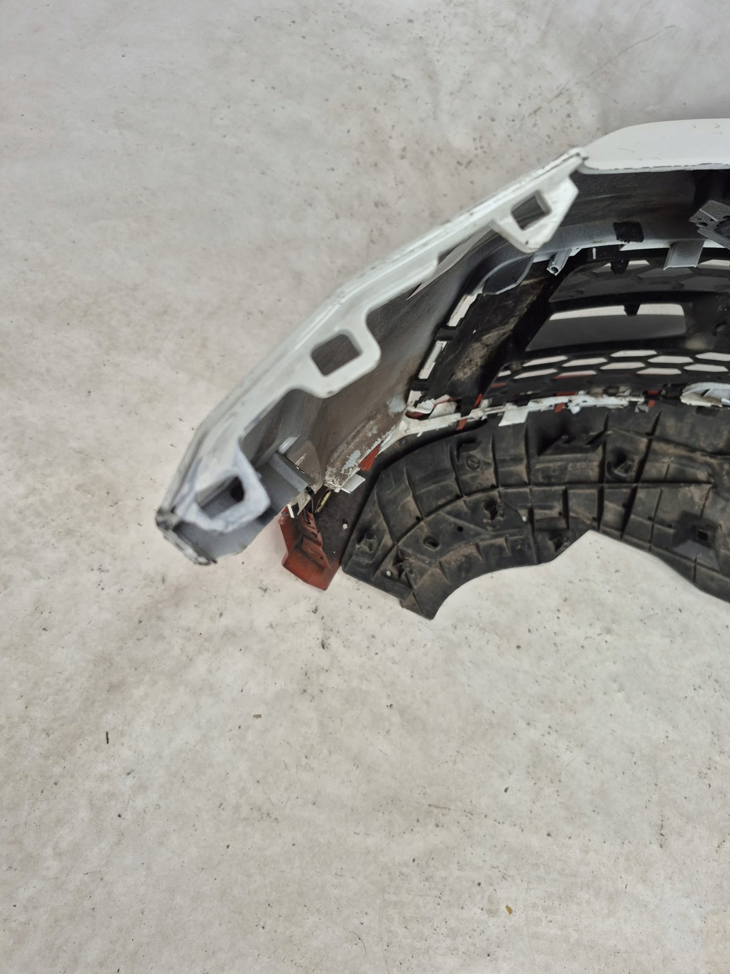 AUDI Q2 81A S-LINE 16- bumper front front SPR 81A807437A
