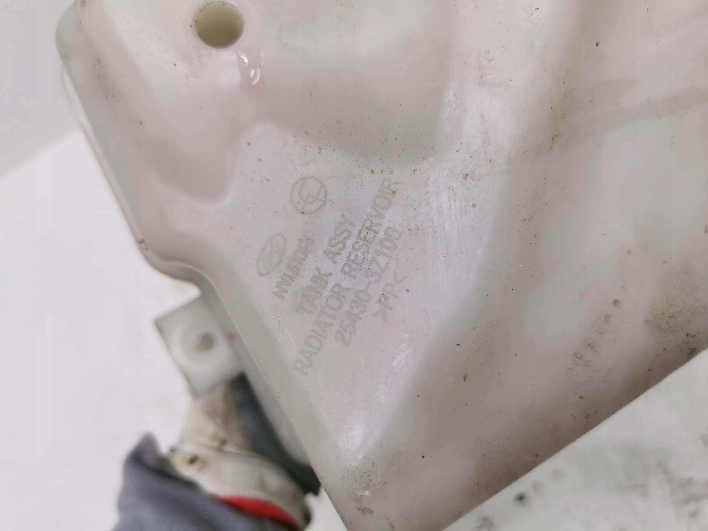 Scheibenwaschbehälter HYUNDAI I40 1.7 25430-3Z100