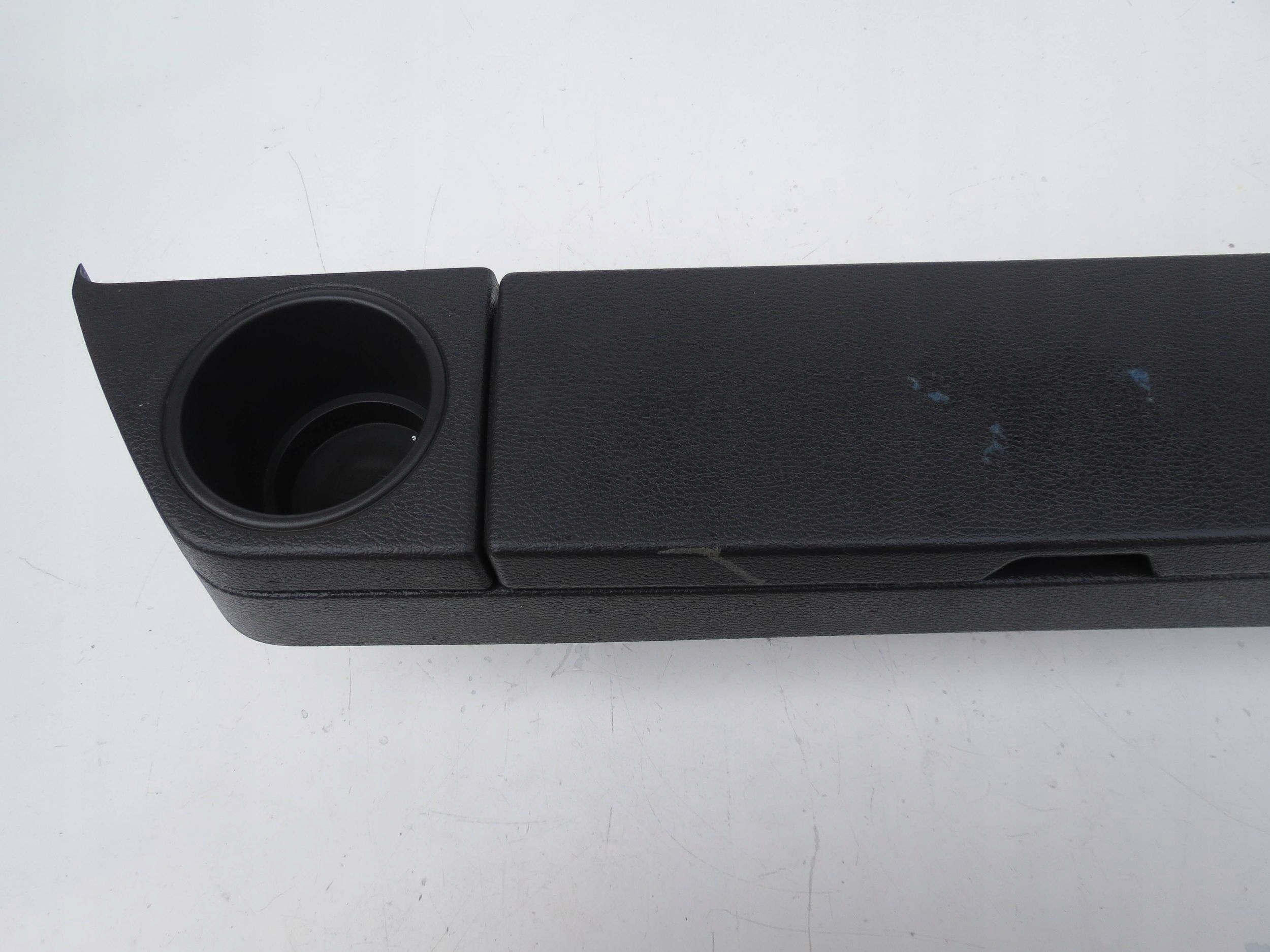passenger compartment boot left rear part VOLVO XC90 3.2 2013r (07-14)