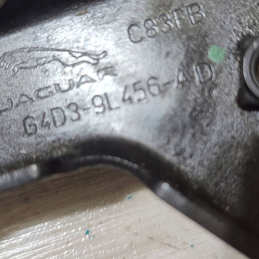 engine mount Jaguar F-Pace G4D39L456AD