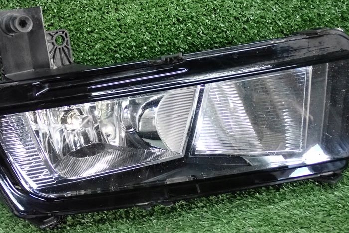 VW TOURAN 5TA 15- fog light left 5TA941661