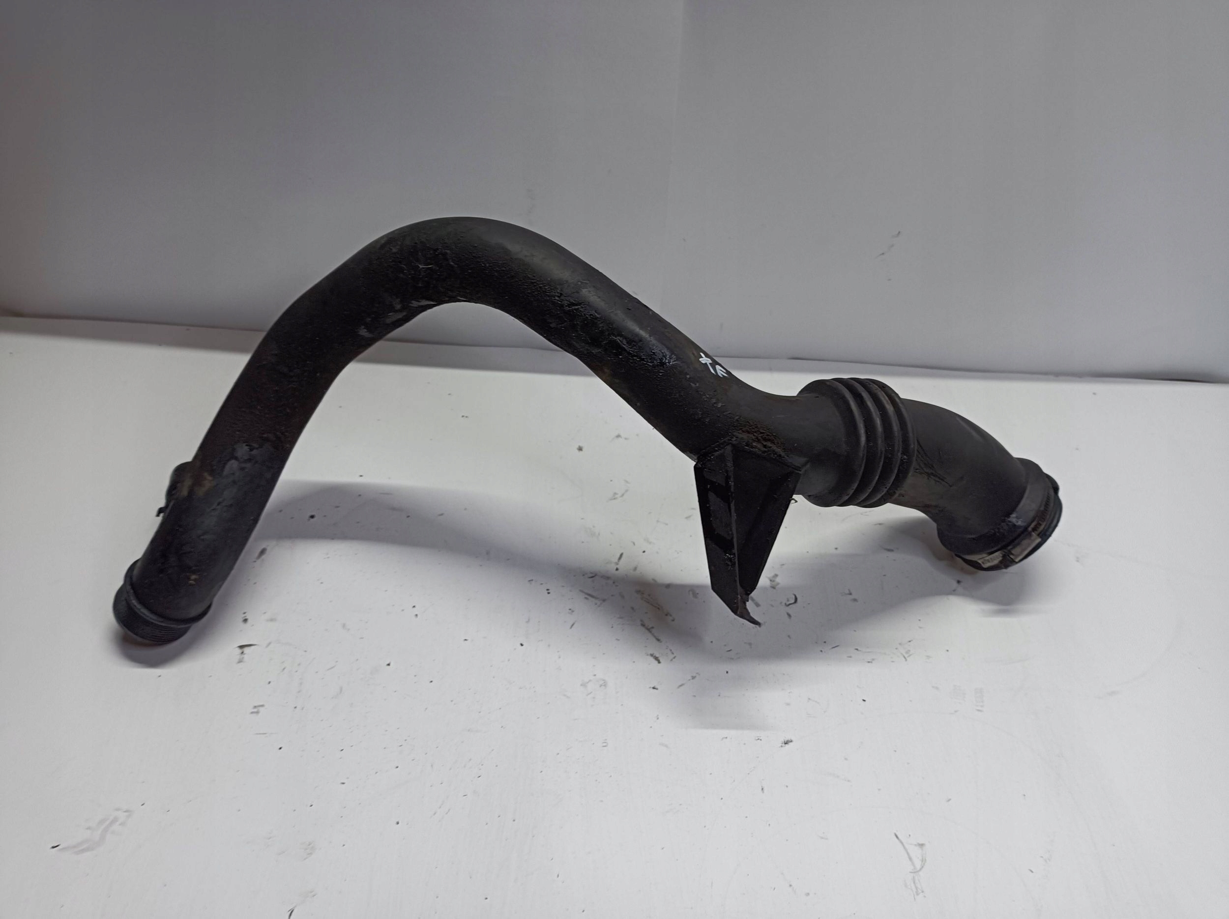 hadice intercoolera Jaguar XF X250 2007-2015 4R839689AE