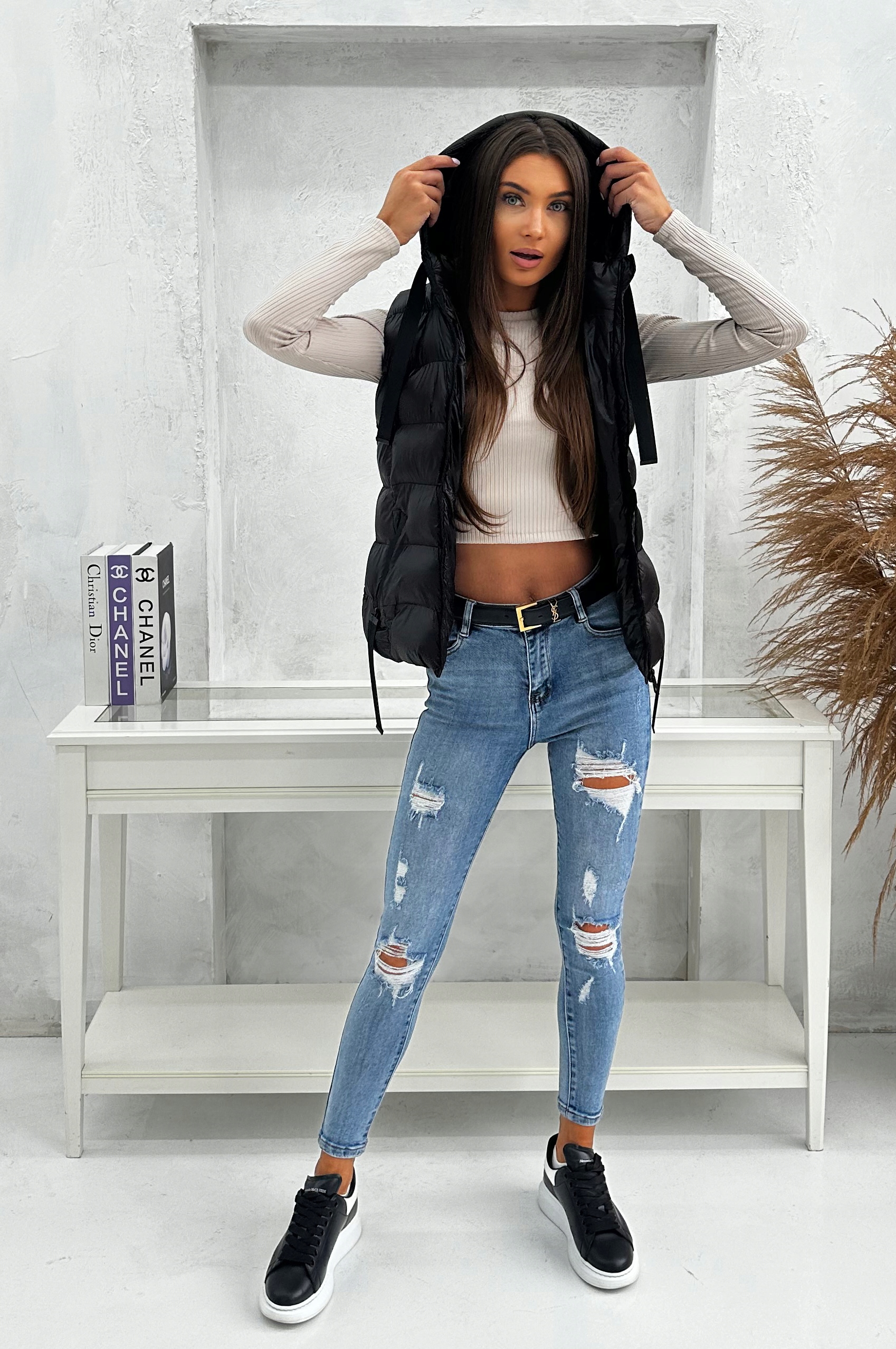 DZ3133 r XL DAMSKI BEZRĘKAWNIK KAMIZELKA OCIEPLANA Wzór dominujący bez wzoru