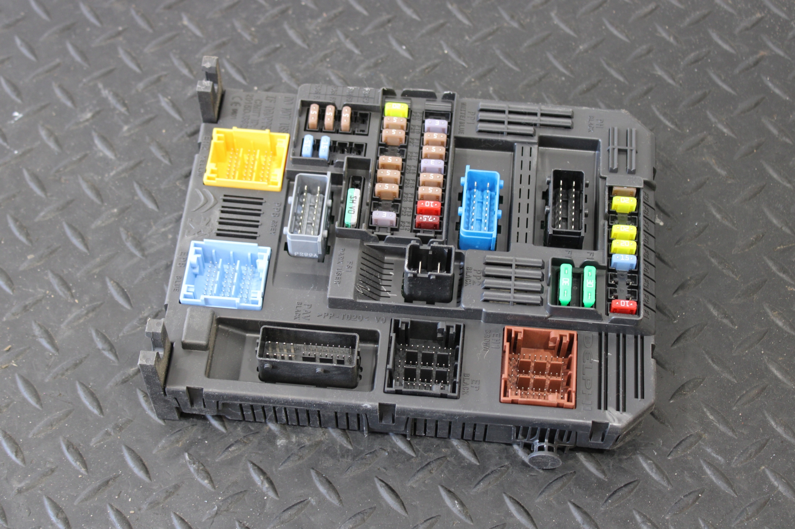 module control unit BSI 9819851180 CITROEN C3 III 3