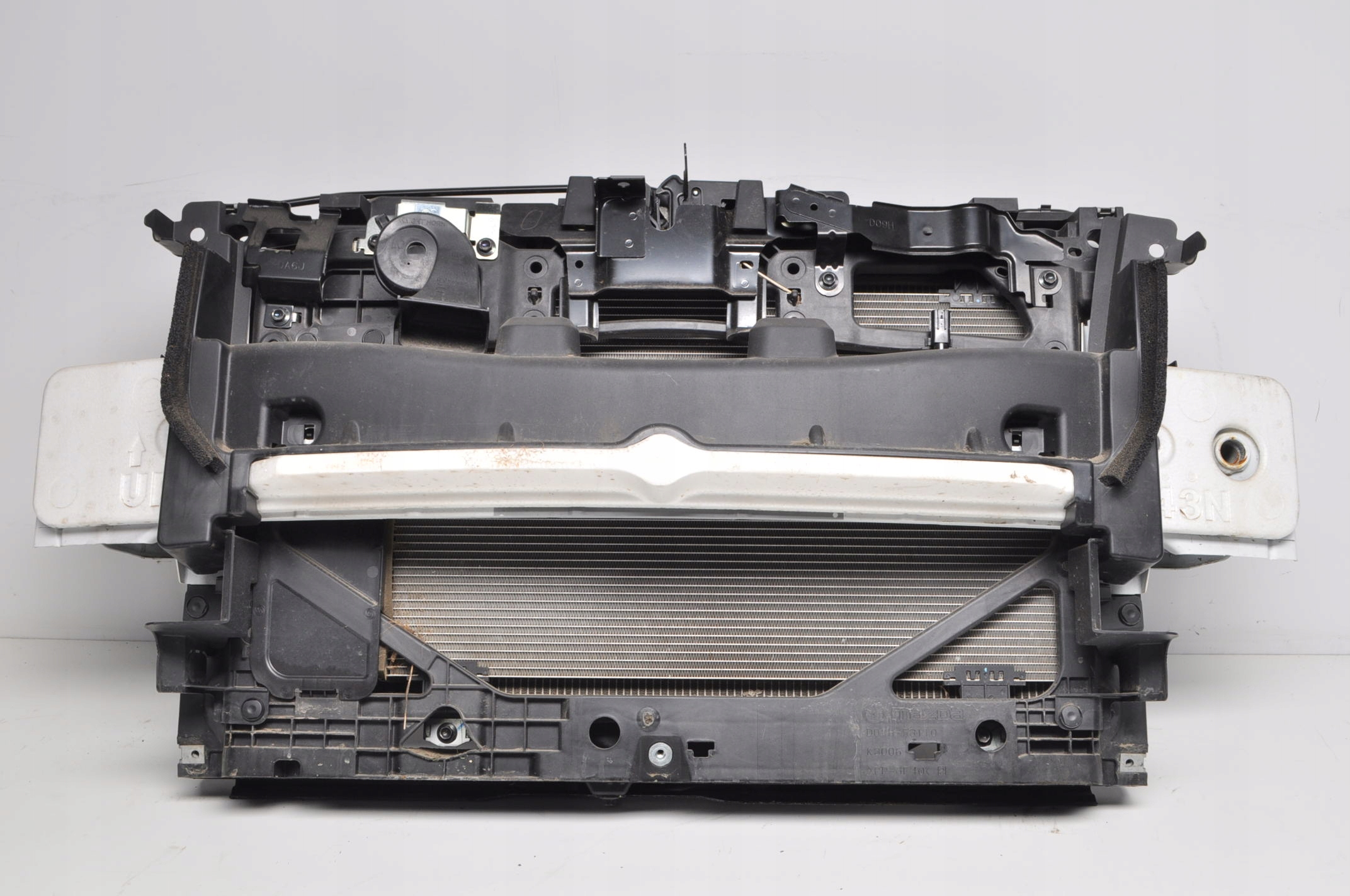 mazda 2 DL DJ РЕСТАЙЛИНГ 1,5 Бензин панель передняя / телевизор комплект D09H-53110