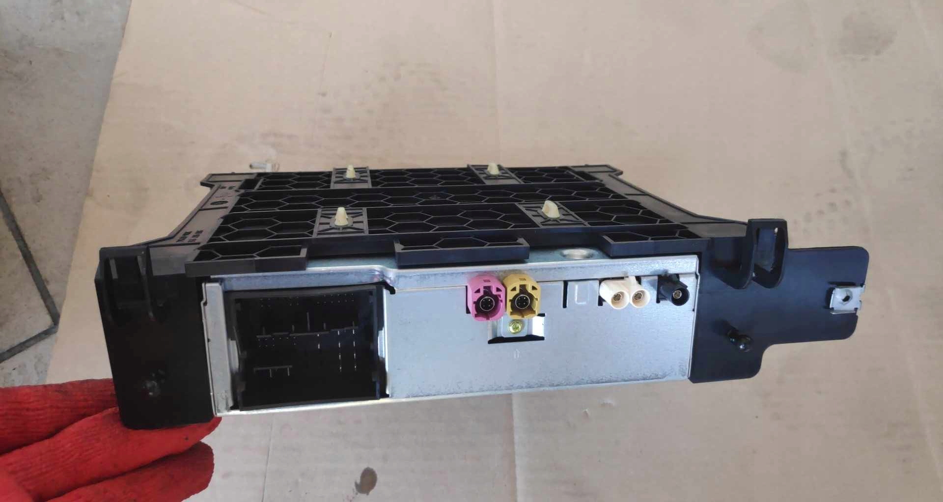 CZYTNIK NAWIGACJI MMI CUPRA FORMENTOR 5FA035862D Numer katalogowy części 5FA035862D