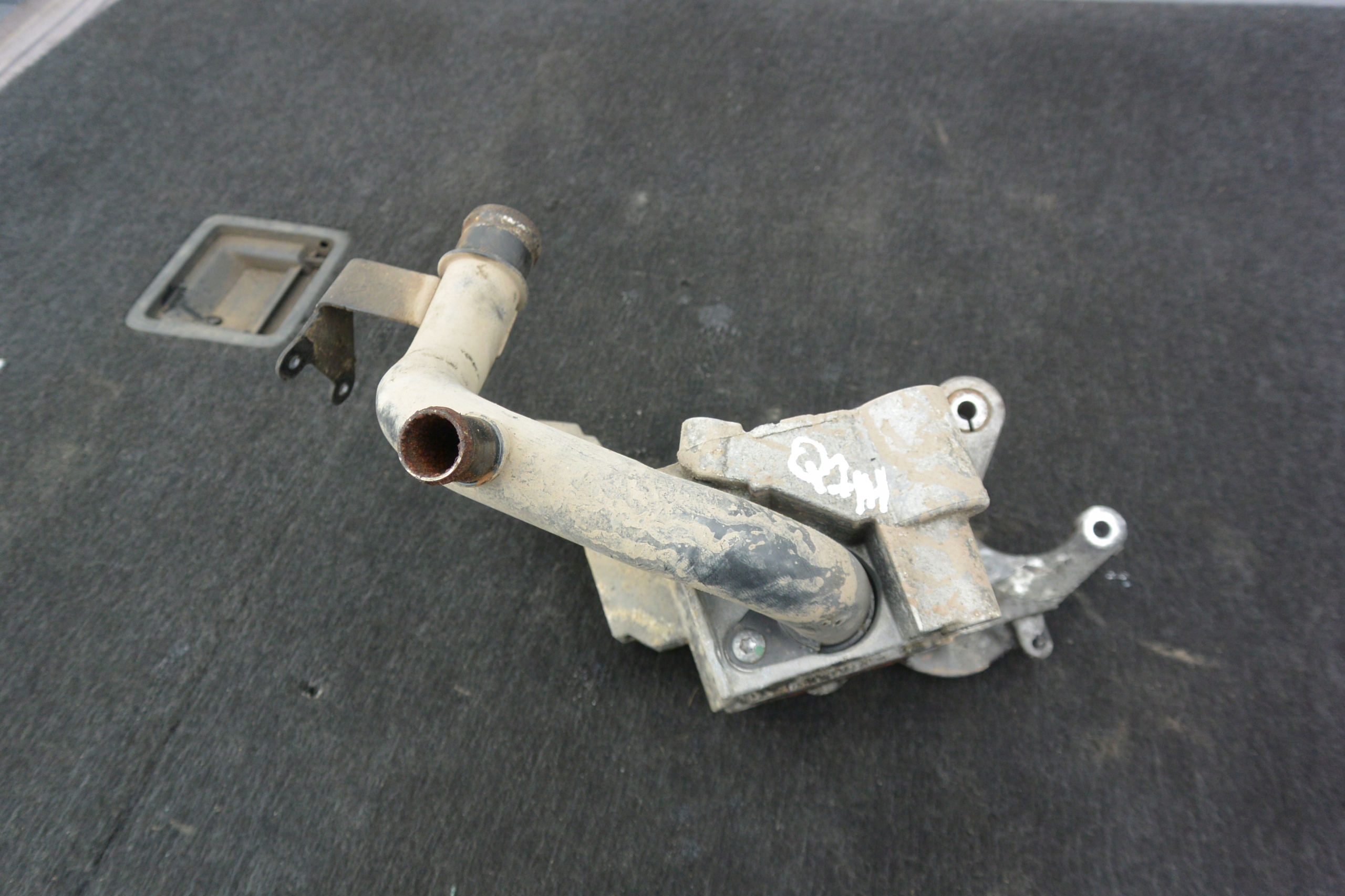 supporto alternatore 3.0 TDI AUDI Q7 4L VW TOUAREG 7L