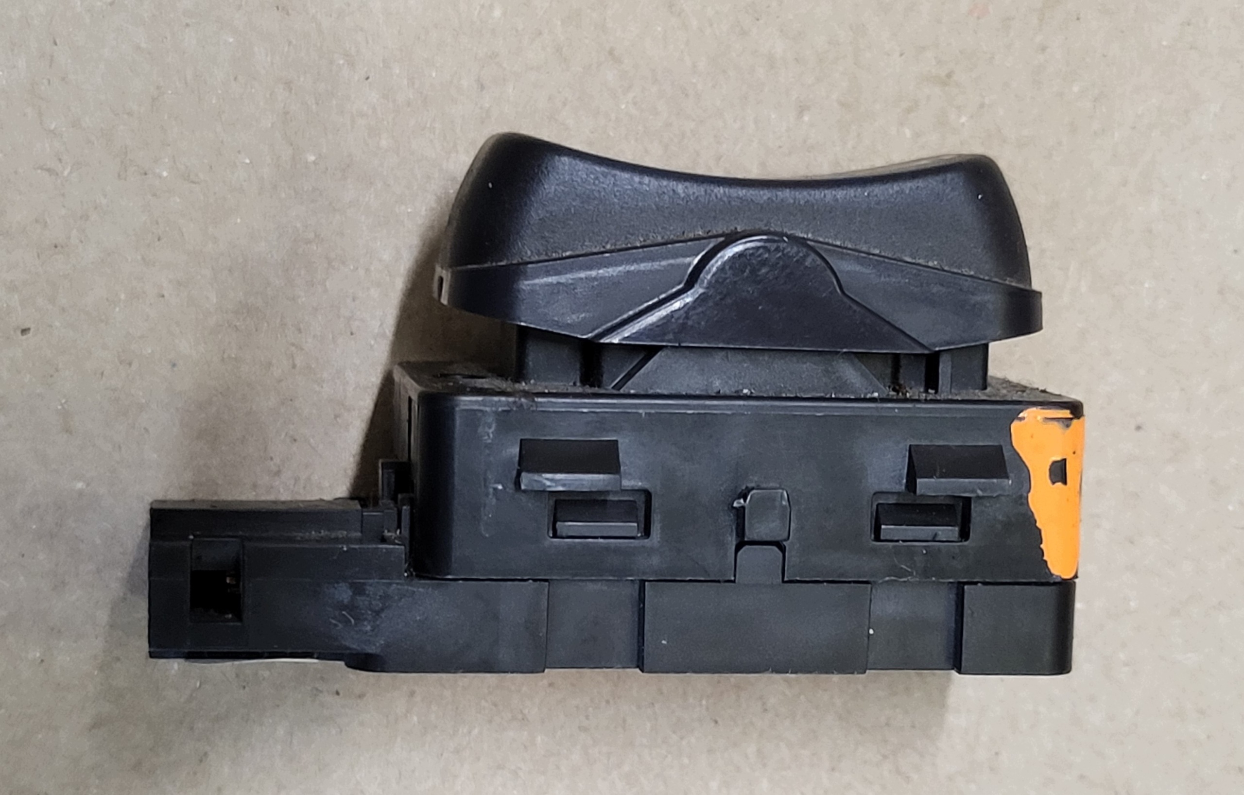 switch button central of a lock SAAB 9-5 4617593 OE EU
