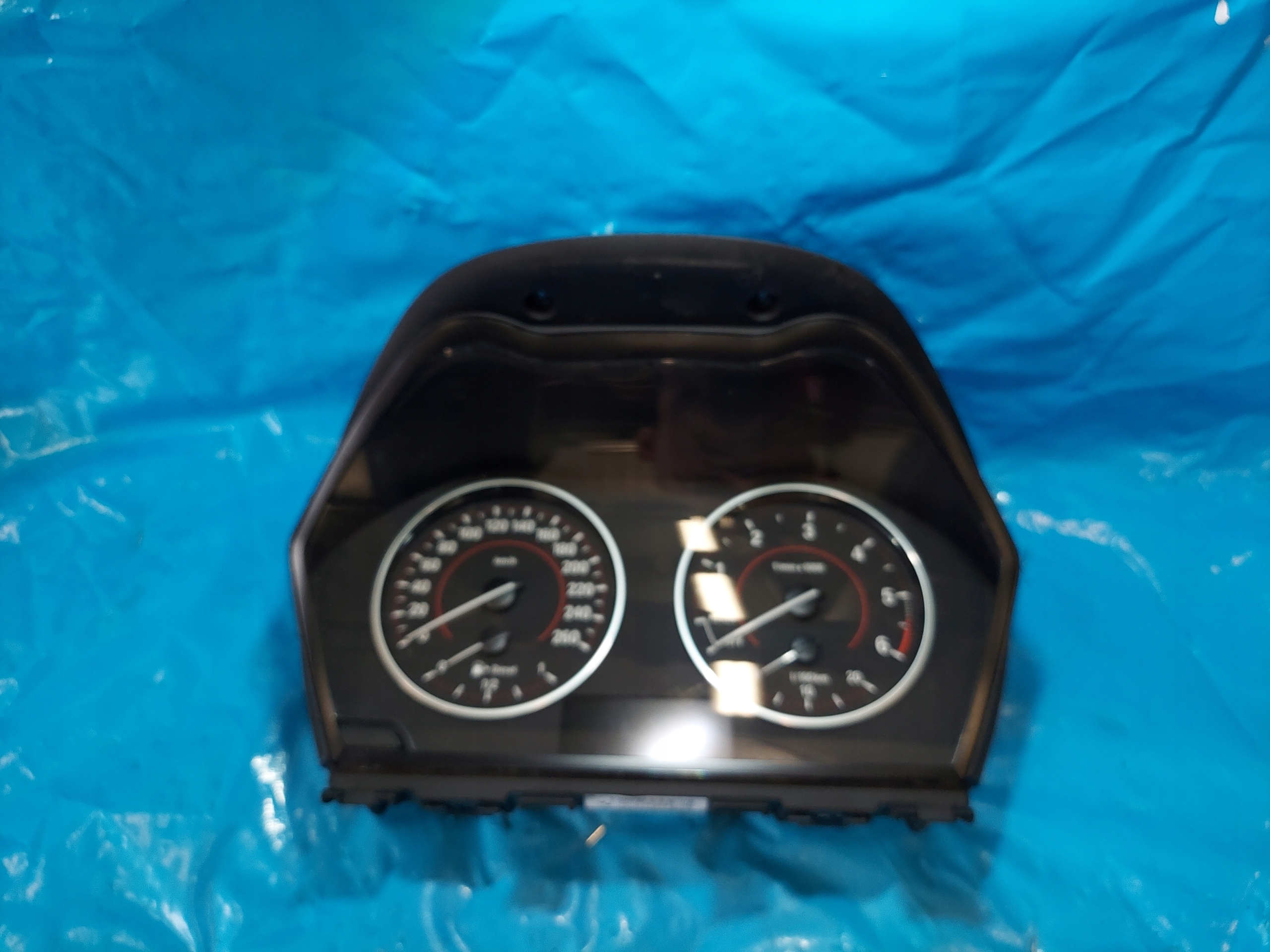 dials clock BMW F20 6210IK9382159