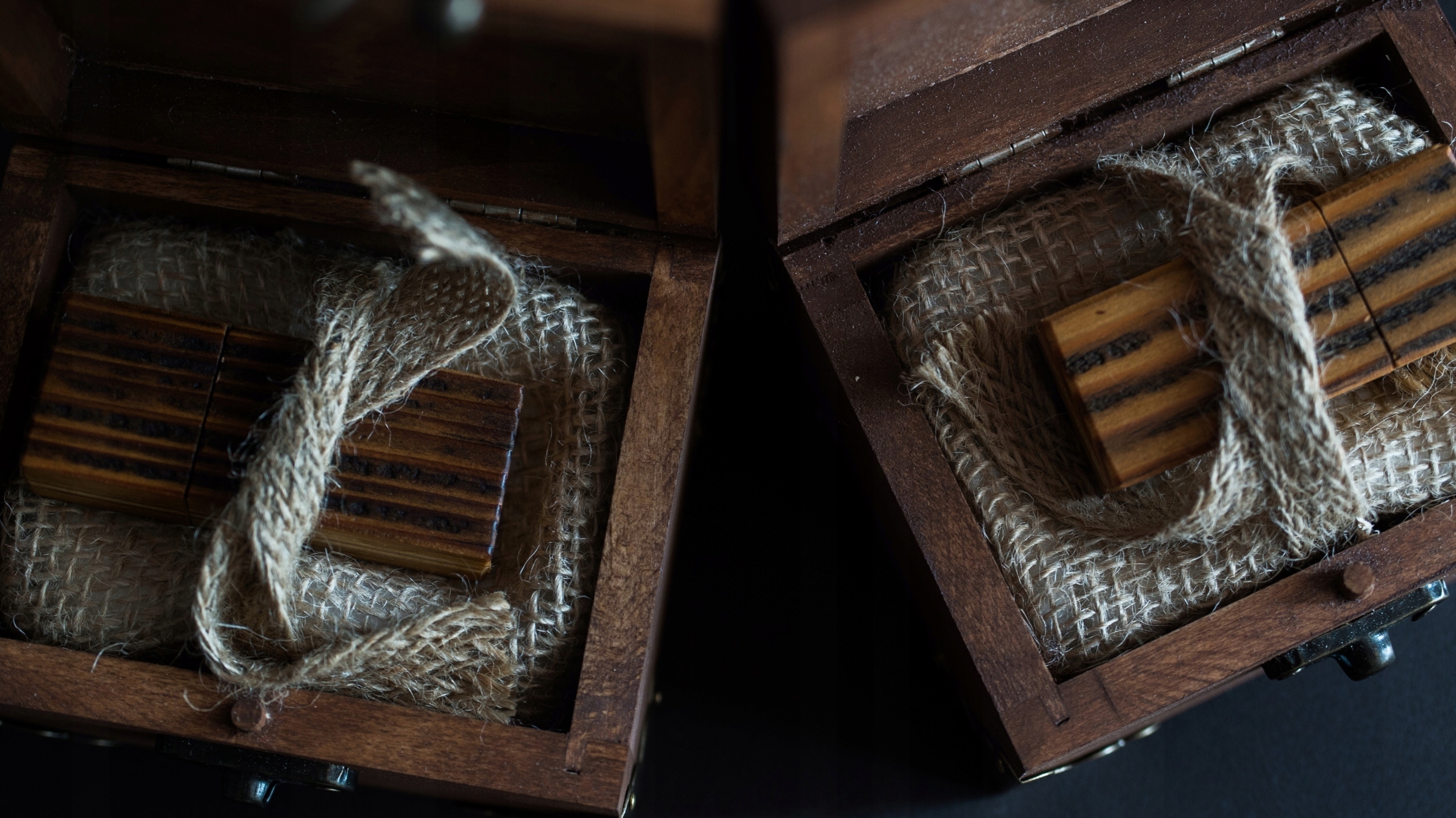 Drewniane pudełko pendrive 64GB USB 3.0 Marka GOODRAM