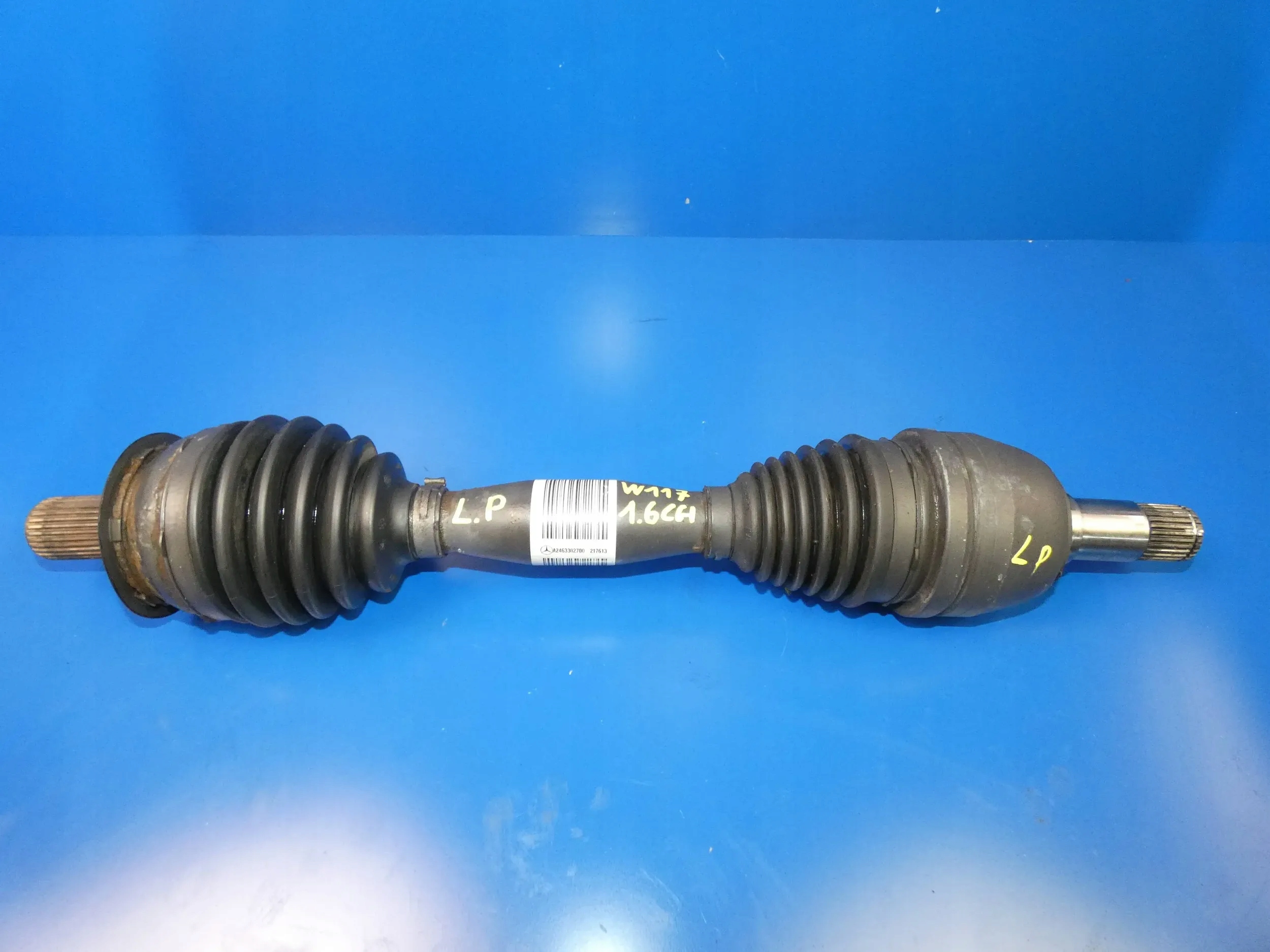 Mercedes-Benz CLA W117 A W176 B W246 1.6 CGI semi-axis left front left