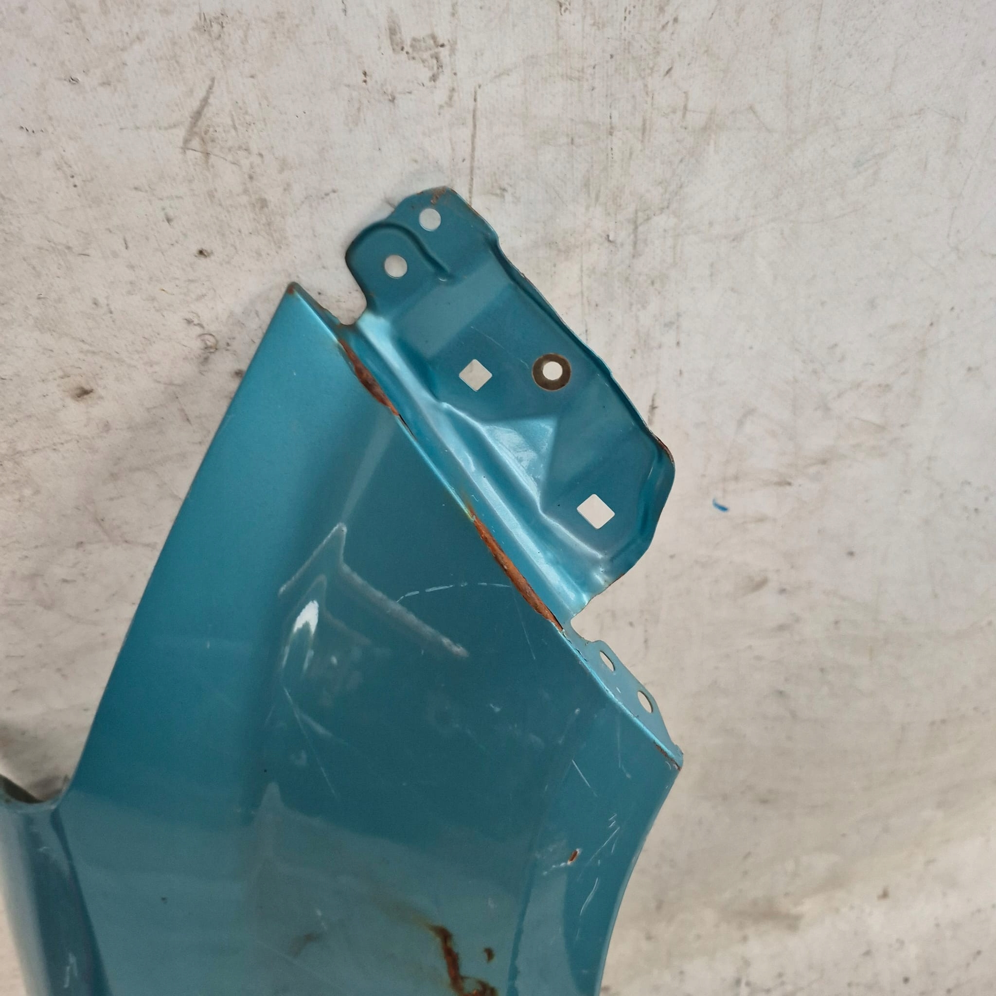 SUZUKI SPLASH 08-14 fender front front right