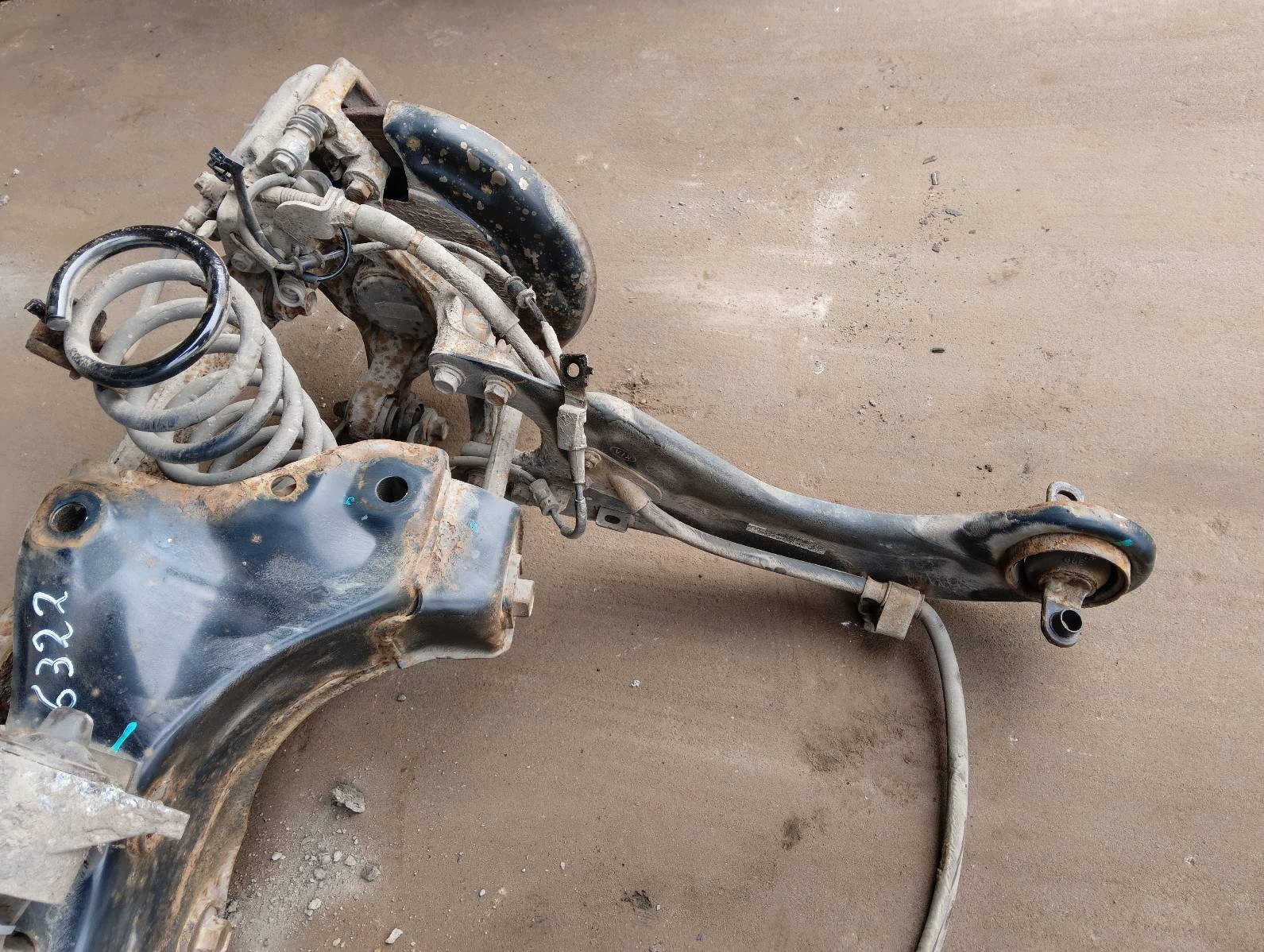 complets suspension renfort essieu arriere KIA CEED II KOMBI