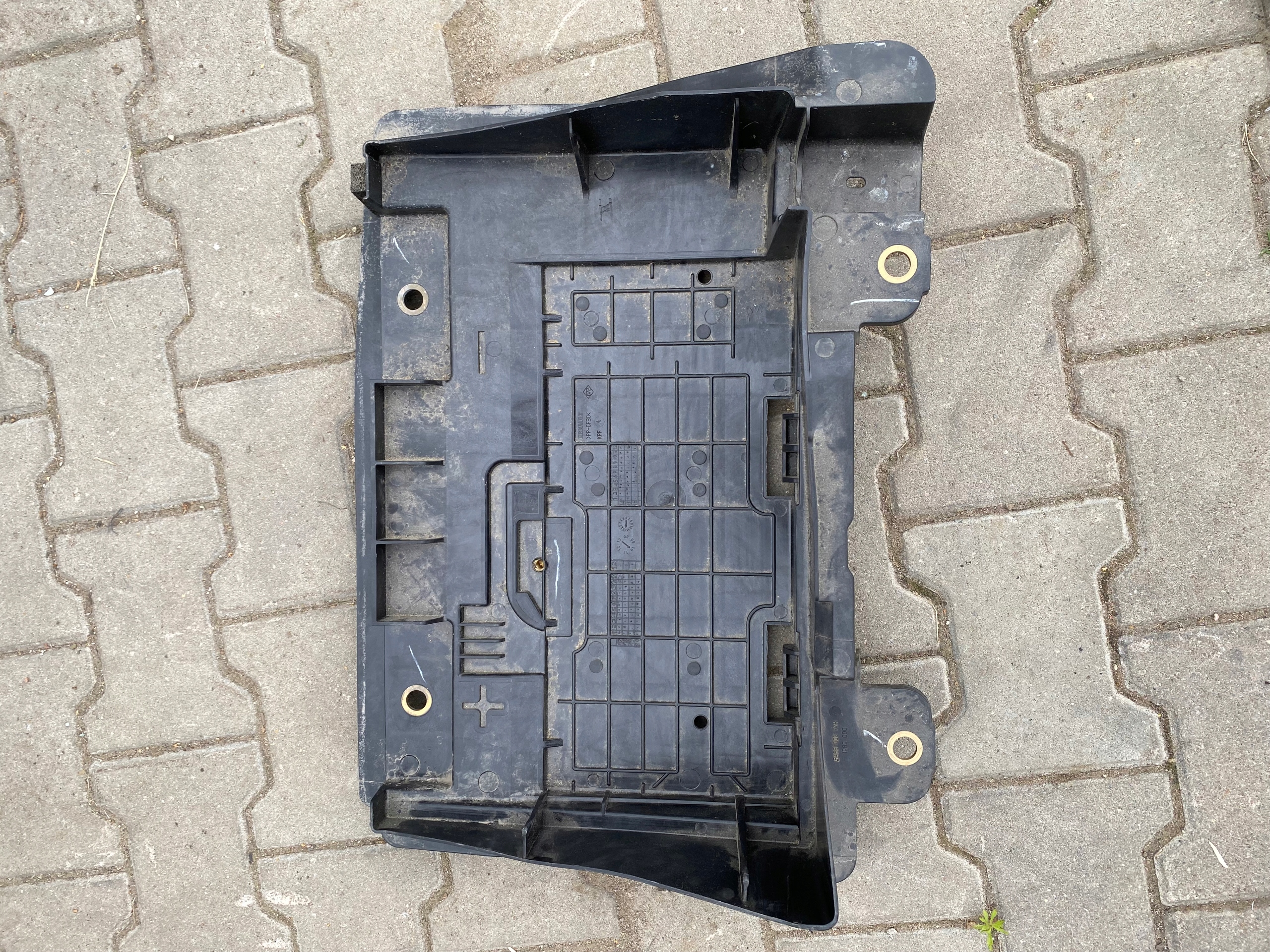 ПІДСТАВА БАТАРЕЇ MASTER III LIFT 648600377R