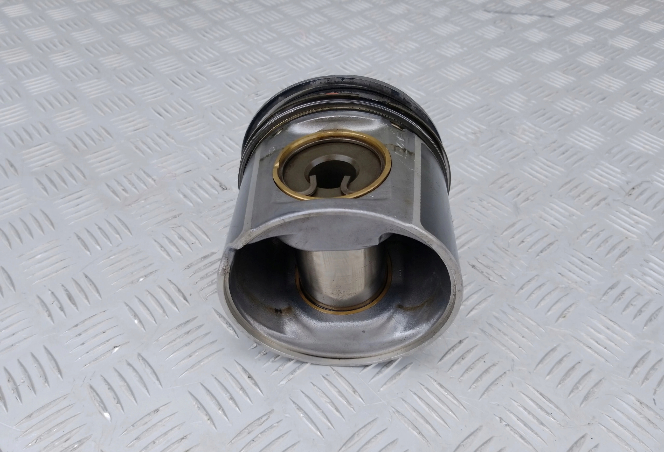 TŁOK TŁOKI DAF XF 105 za 492 zł z Konin - Allegro.pl - (12645163222)