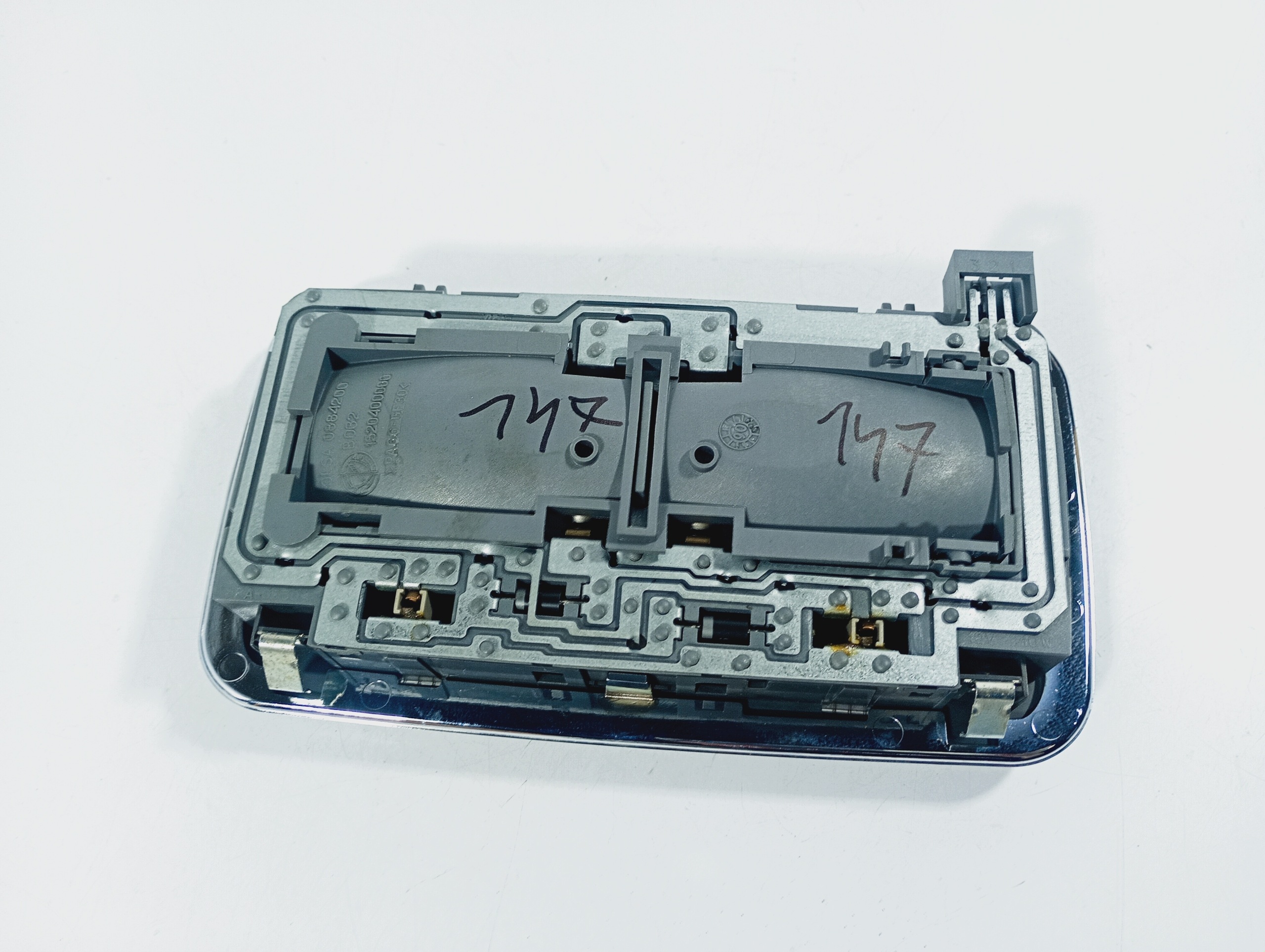 OSWIETLENIE cabs light inner OE 0884200 Alfa Romeo 147 03-10