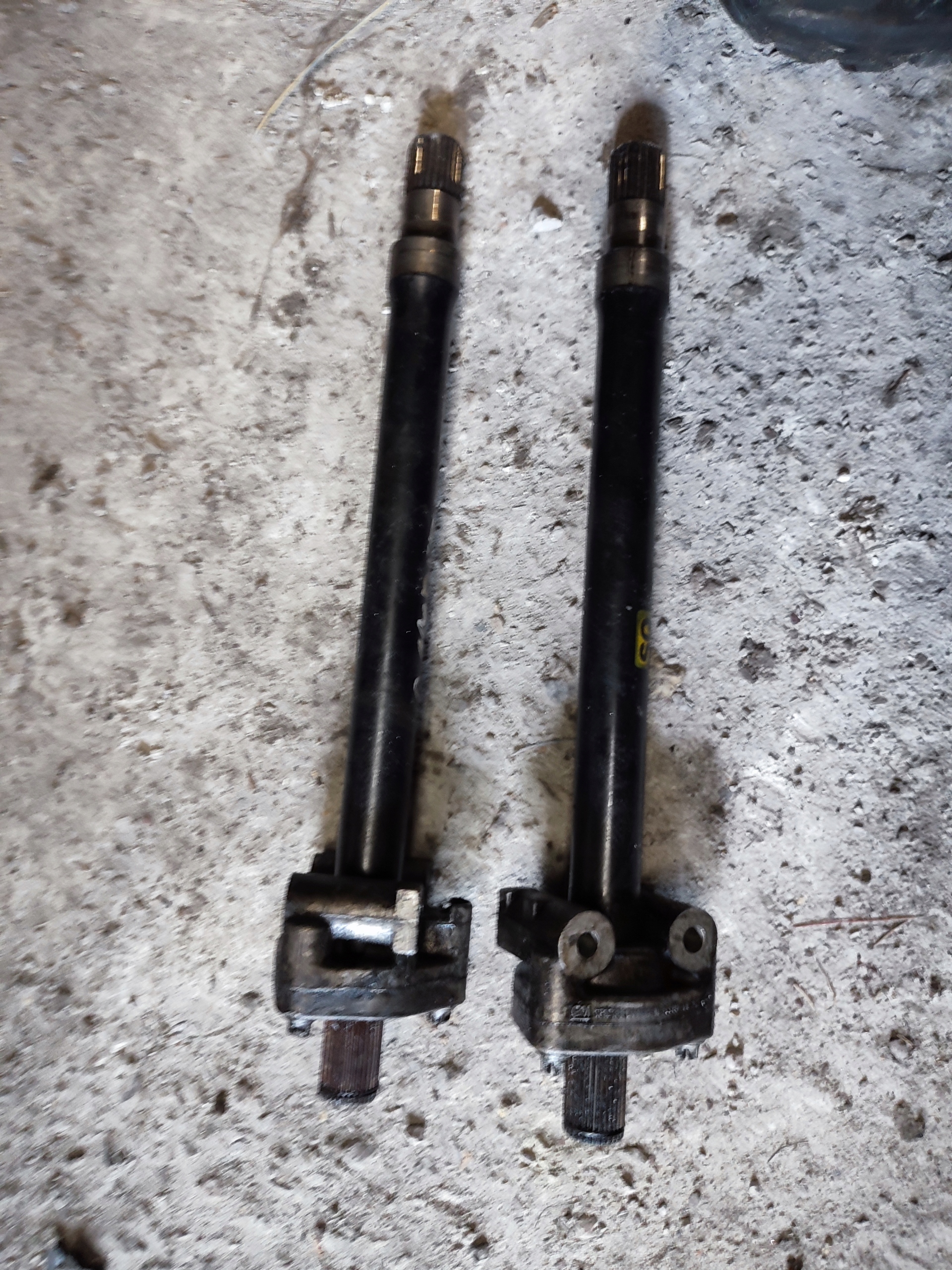 SUPPORT DEMI AXE OPEL ASTRA IV J 1.7 CDTI 13101631
