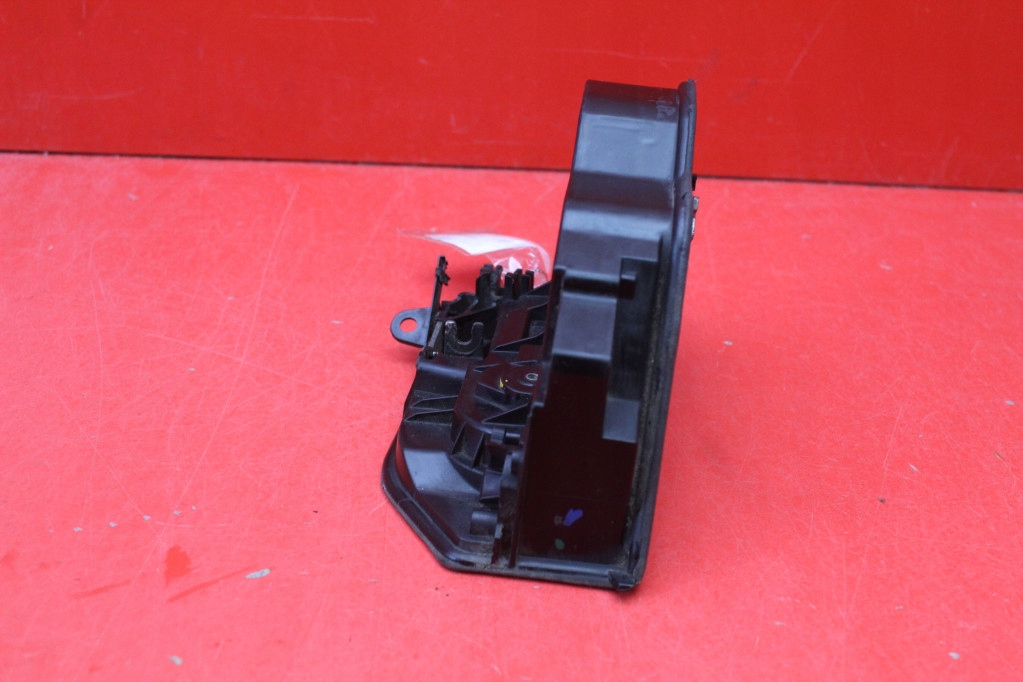 lock door left front front EU 7202143 BMW X5 E70 06-10