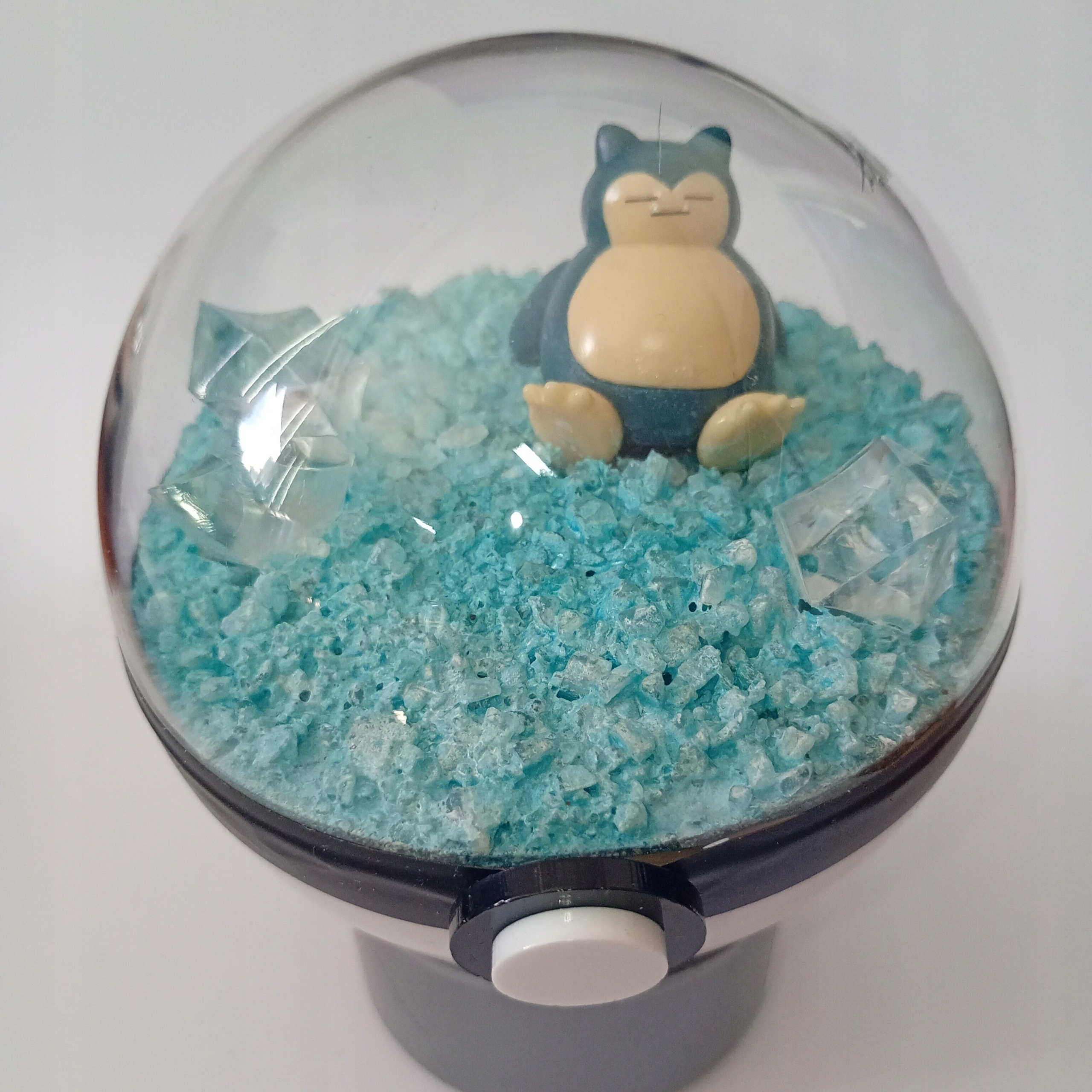Outlet Snorlax – Unikátní Pokeballové Terárium Pokémon Diorama Ručně Vyrobené 10 CM