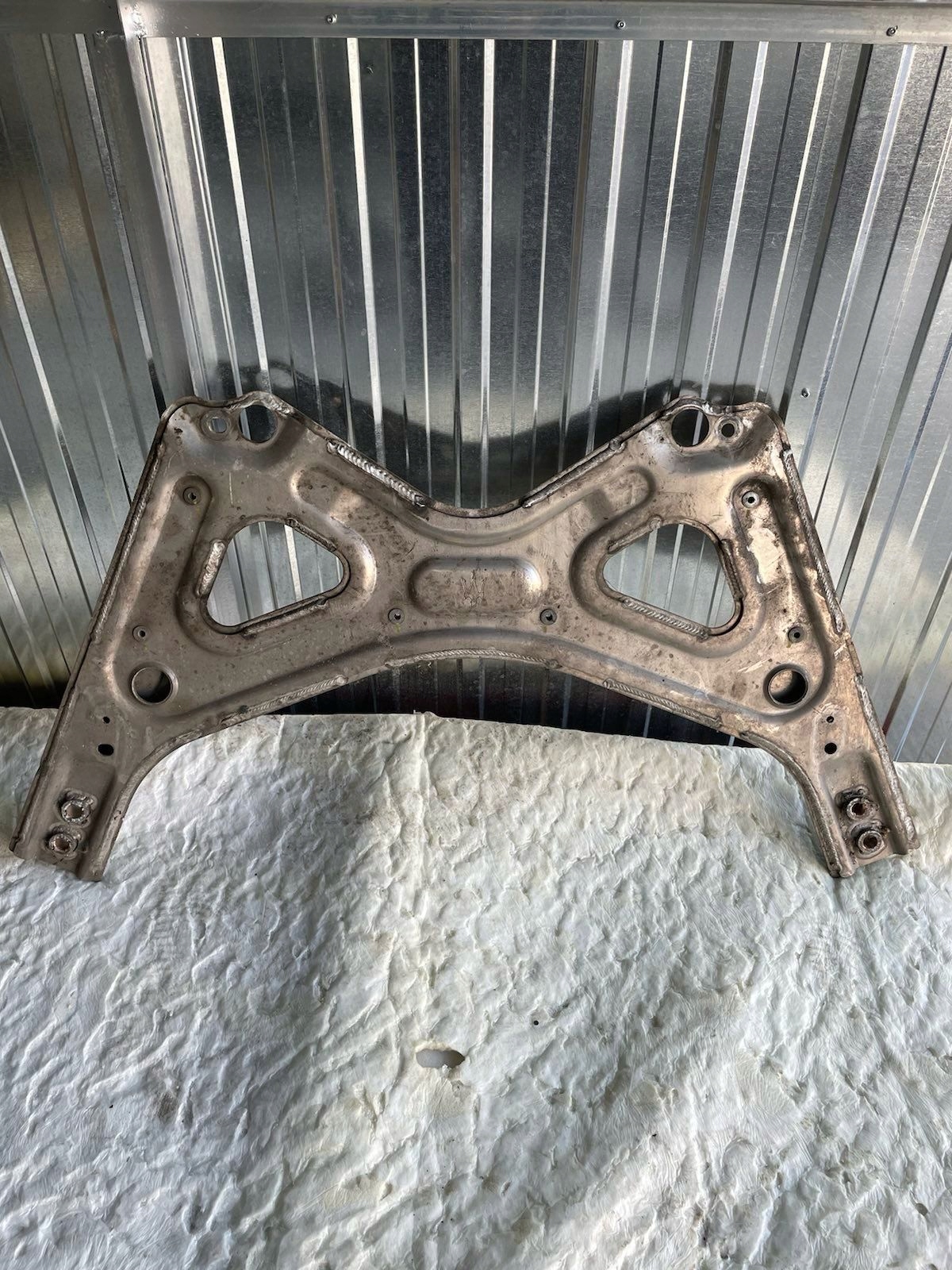 WSPORNIK SANEK MASERATI QUATTROPORTE 2016