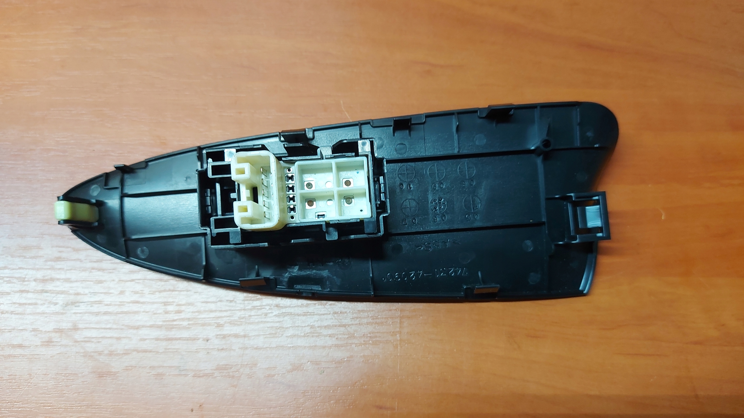 PANEL switch windows right front TOYOTA RAV4 III 06- EU