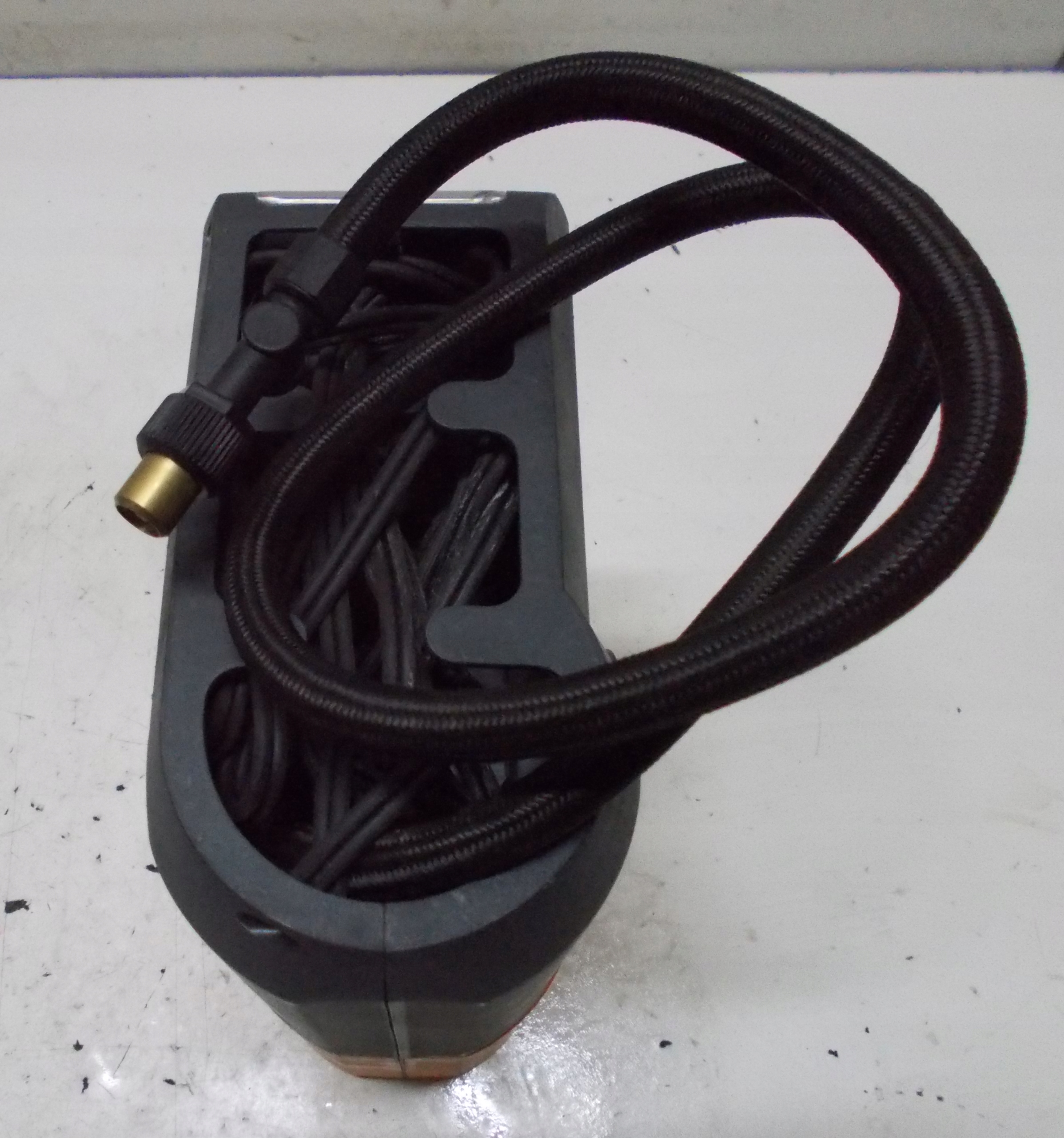 VOLVO V50 compressor; air 3M51-19L523-AA