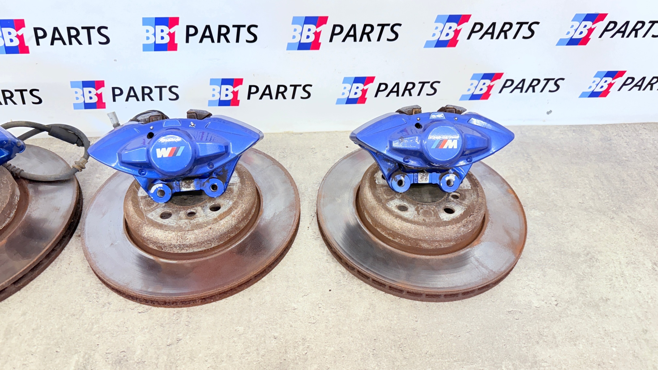 BMW F30 calipers discs HAMULCE 370/345 MPAKIET blue M-PERFORMANCE