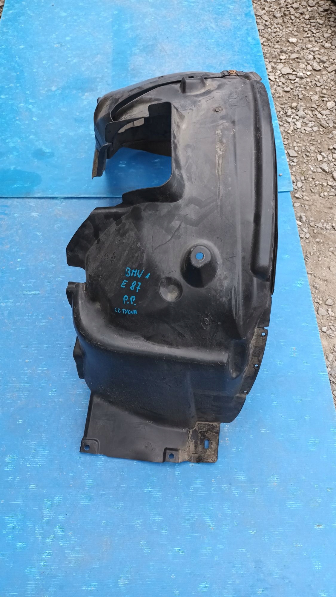 mudguard right front BMW 1 E87 2004R->