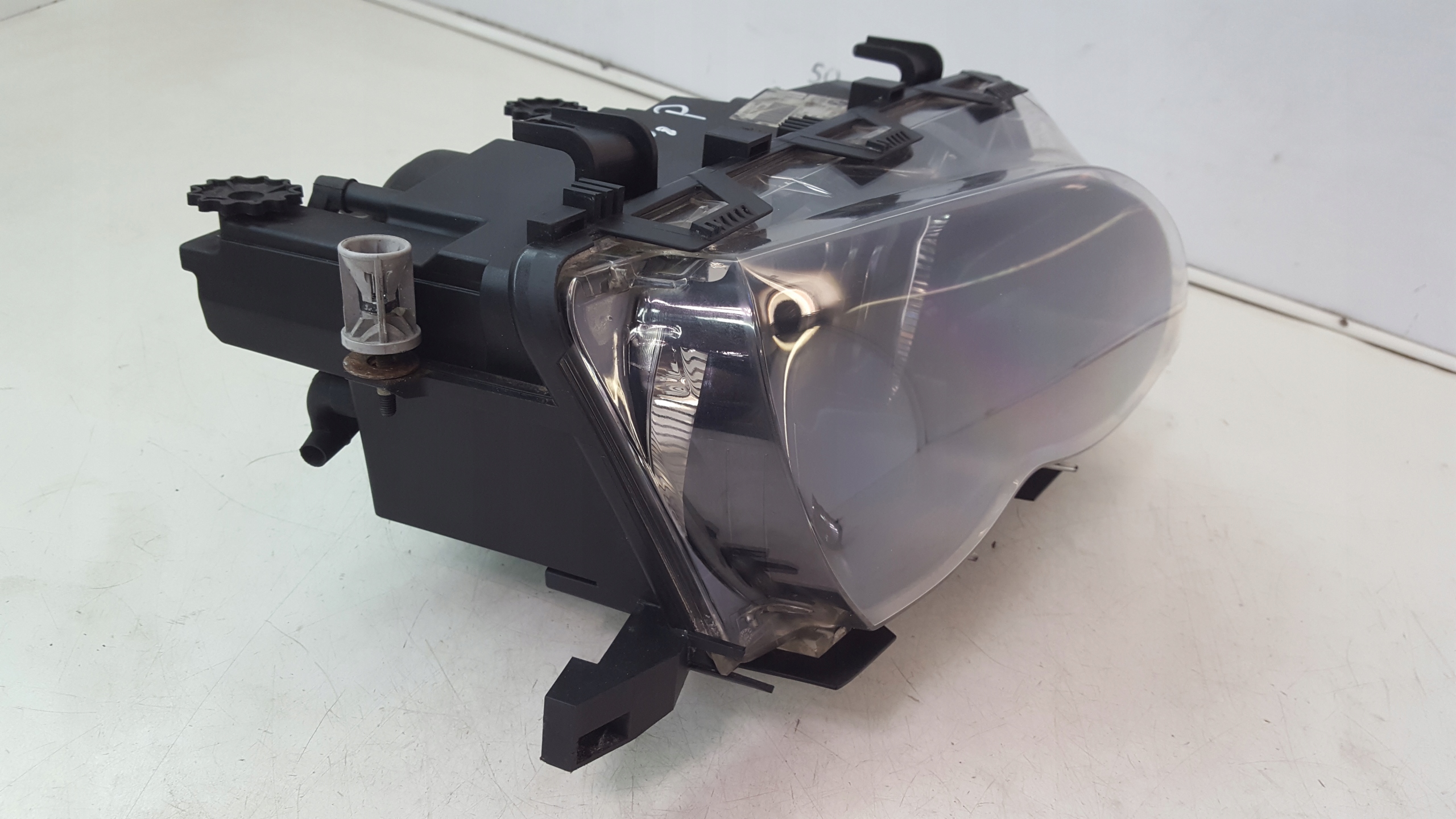 light front front right 6910956 BMW E46