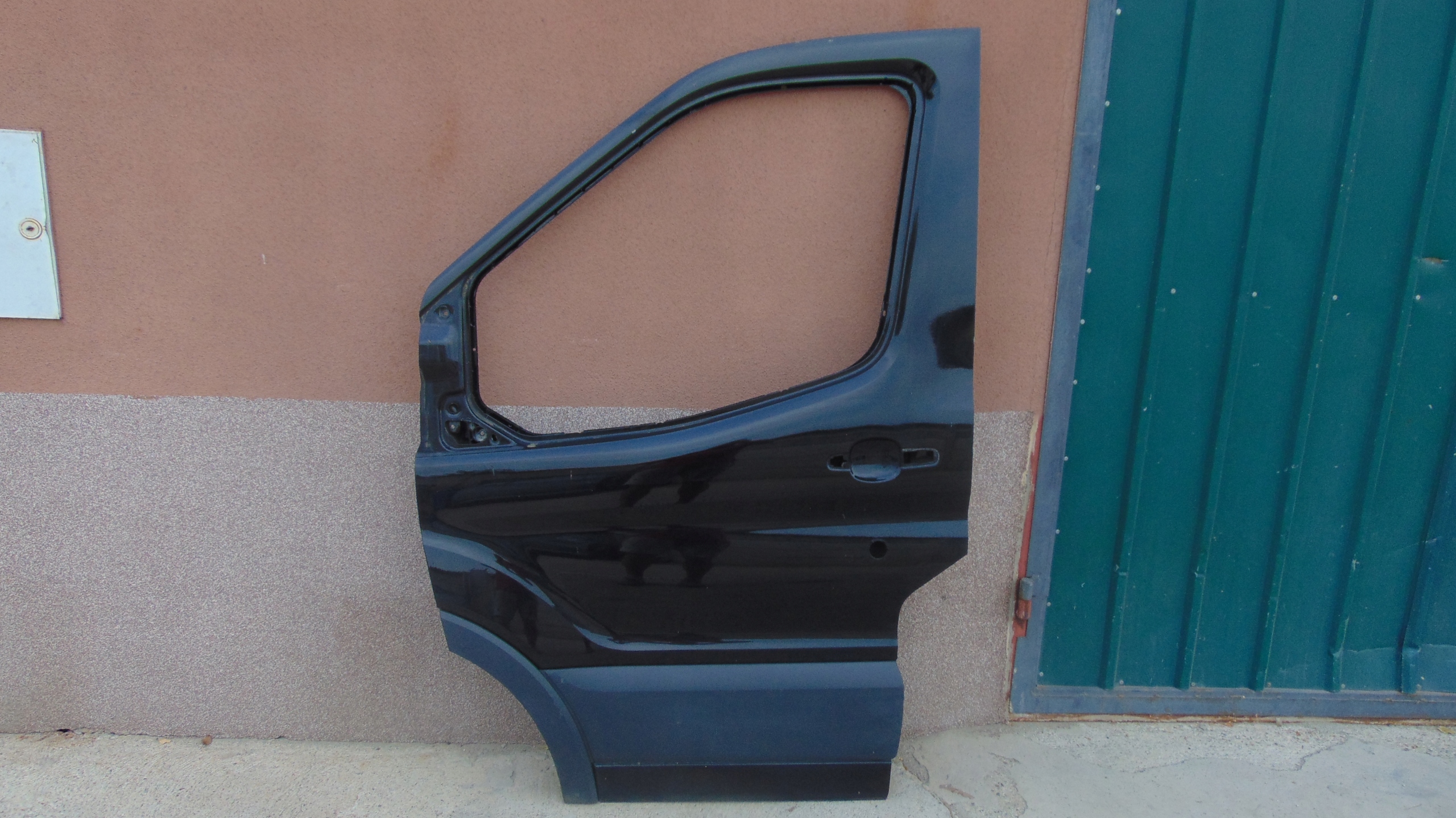 dveře levý předek FORD TRANSIT MK8 12-20 ROK