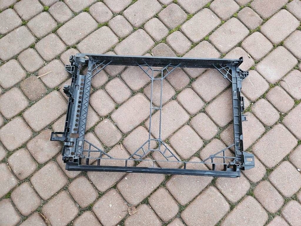 support panel for radiators pillar chlodni cover cover Opel Insignia B GH106003